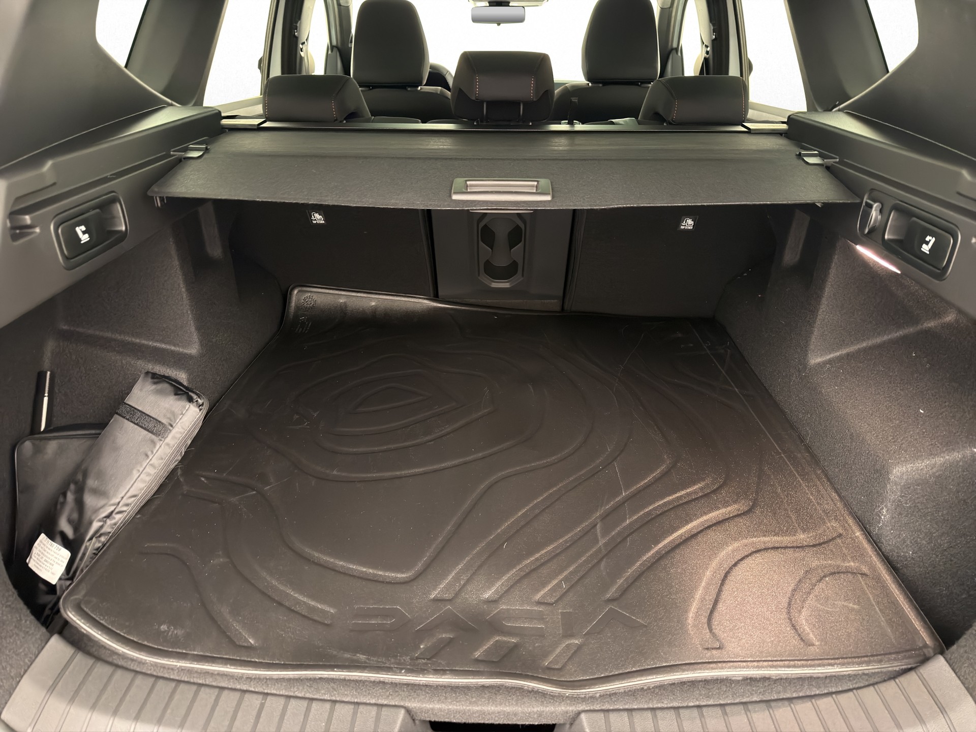 DACIA Bigster 1.8 Hybrid Extreme-image-12