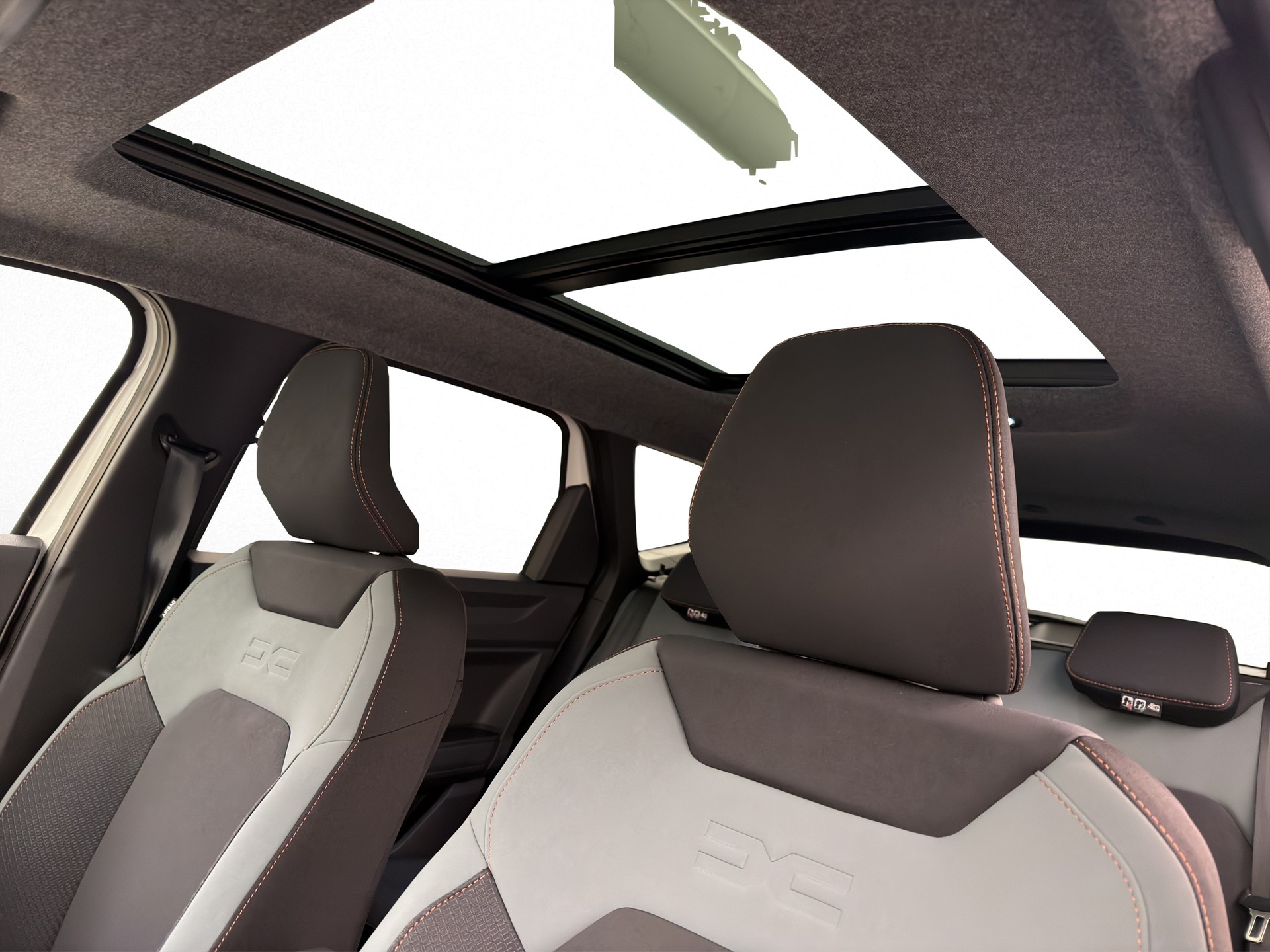 DACIA Bigster 1.8 Hybrid Extreme-image-14