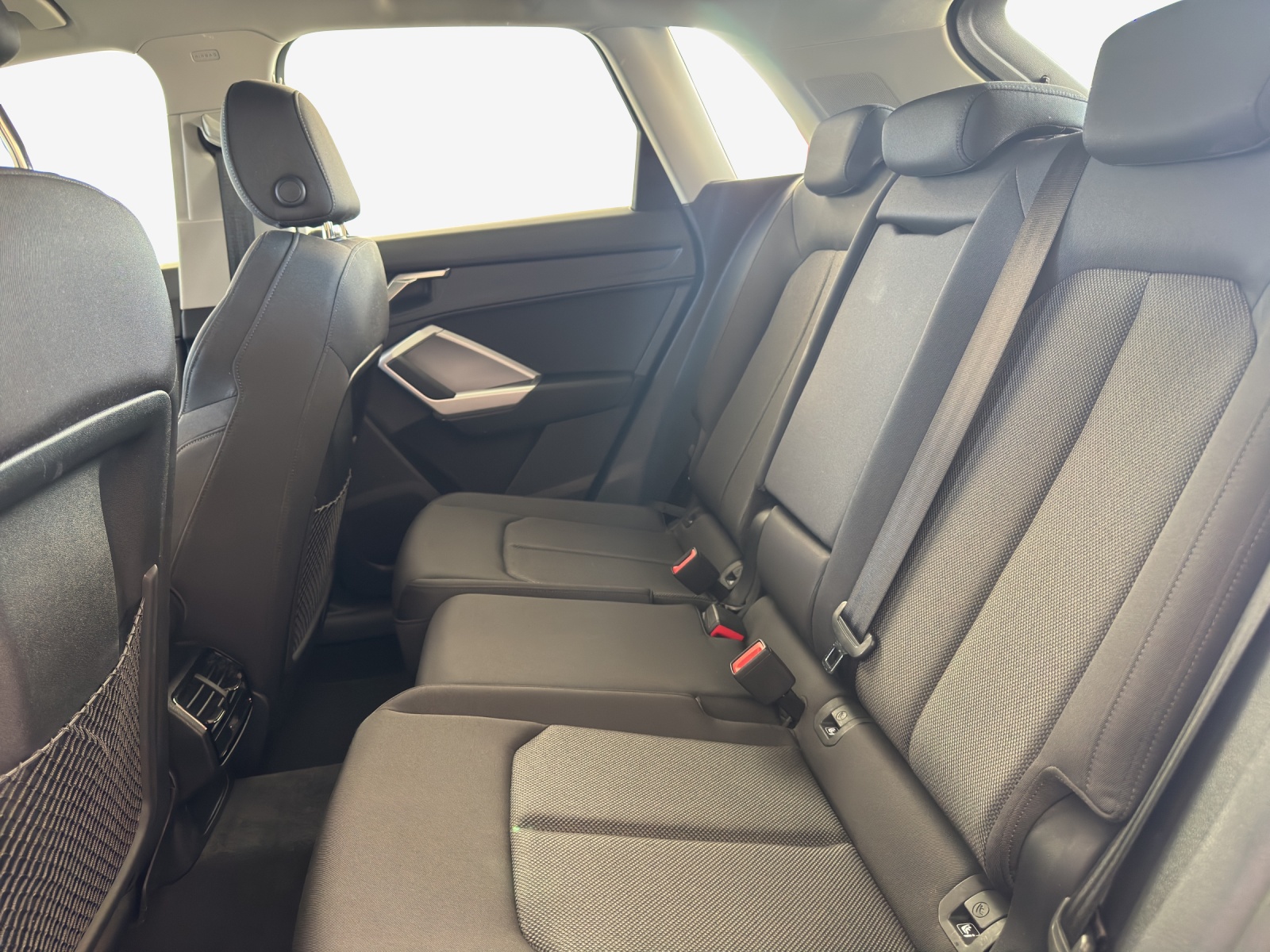 AUDI Q3 45 TFSI advanced quattro S-tronic-image-11