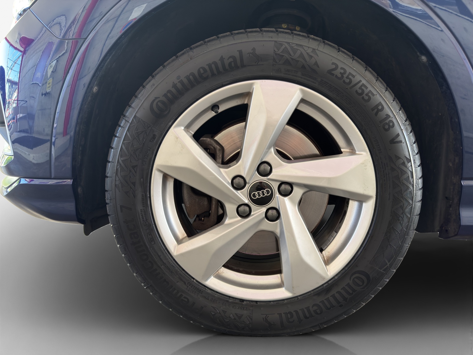AUDI Q3 45 TFSI advanced quattro S-tronic-image-13