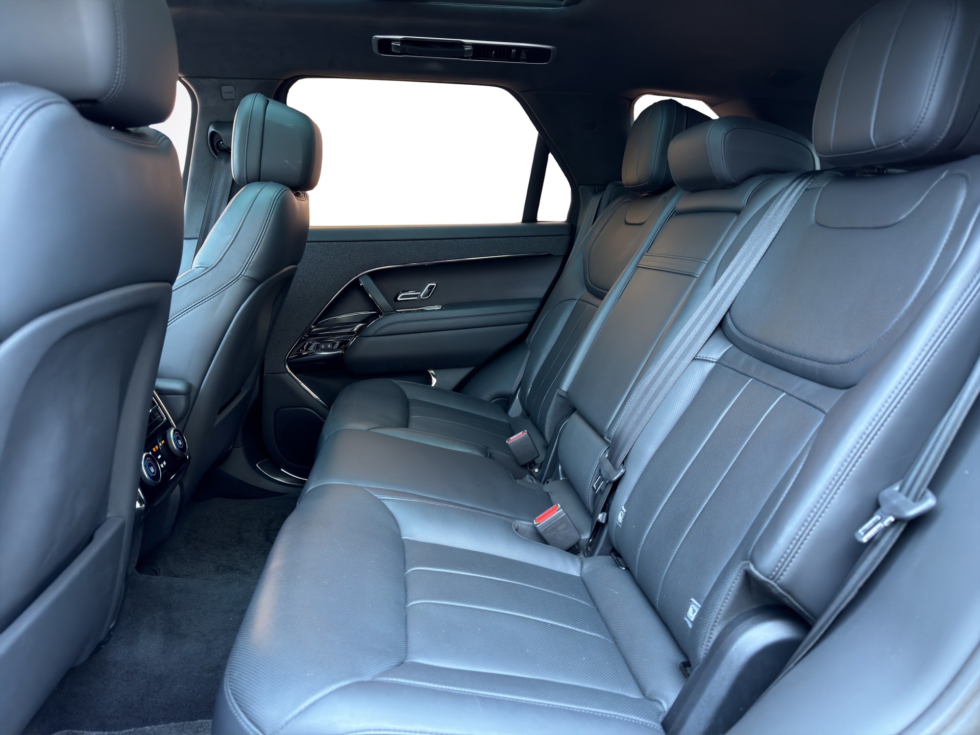 LAND ROVER Range Rover Sport P550e 3.0 Si6 PHEV Autobiography Automatic-image-14