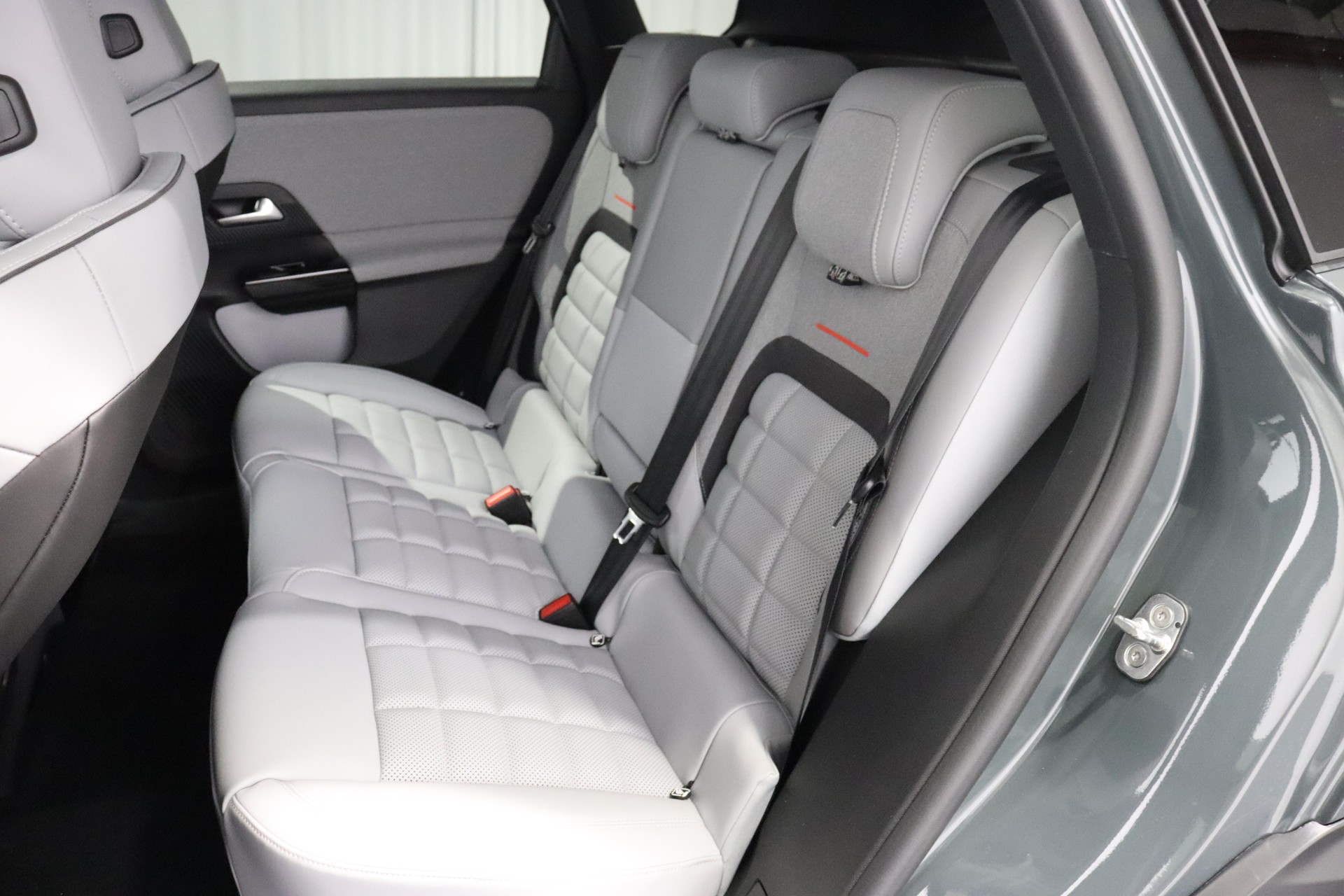 CITROEN C5 Aircross 1.6 Plug-in Hybrid Max-image-4