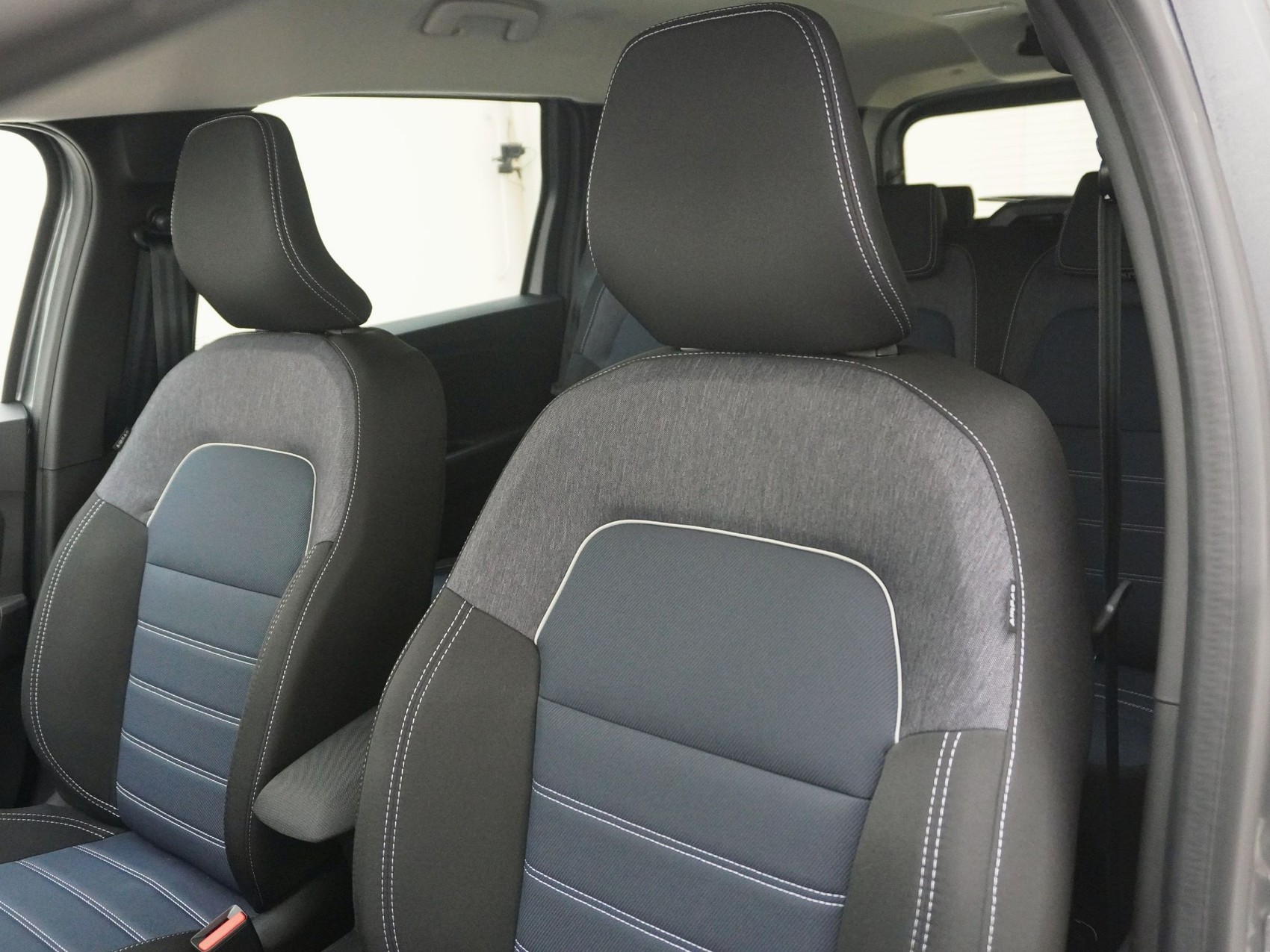 DACIA Jogger 1.8 Hybrid Journey 7Plätzer-image-12