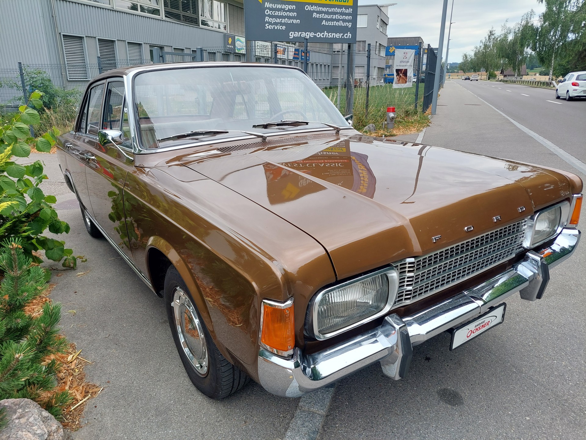 FORD 17 M 2000S-image-2