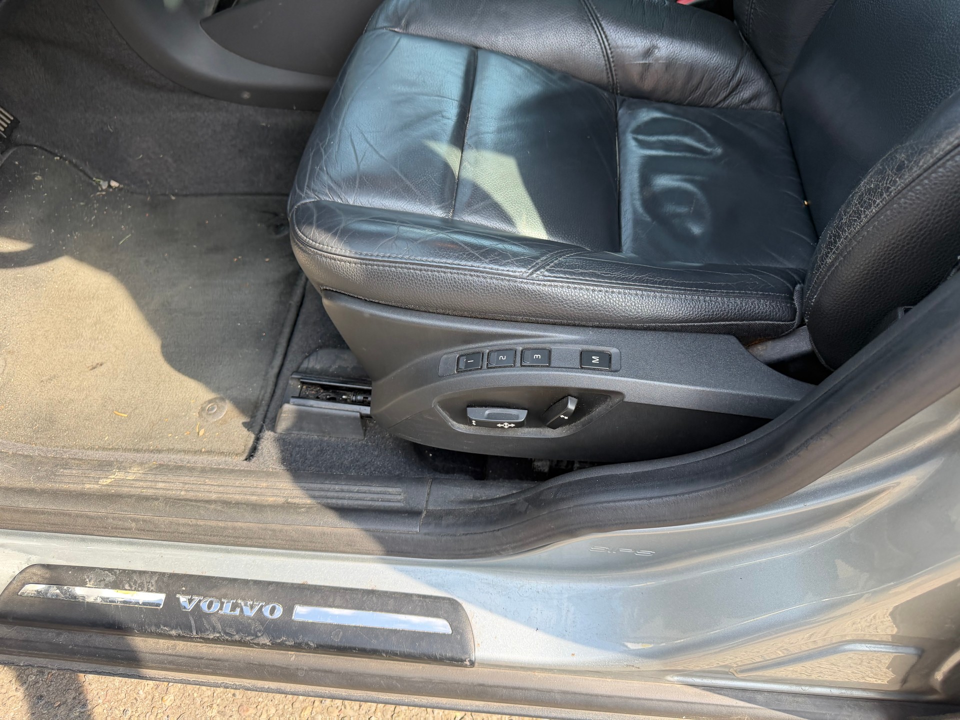 VOLVO V50 T5 AWD Summum-image-4
