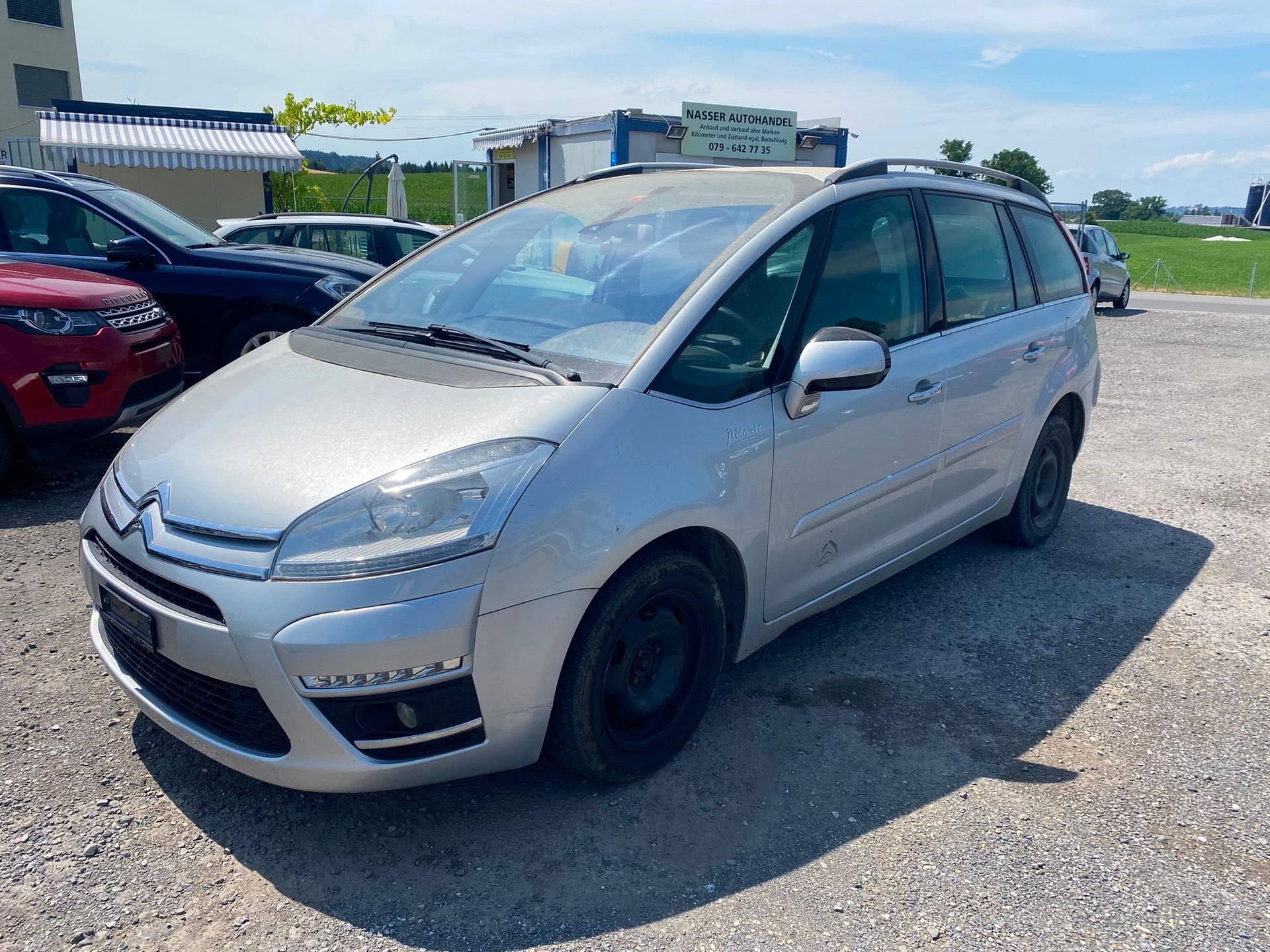CITROEN Grand C4 Picasso 1.6i 16V Attraction-image-1