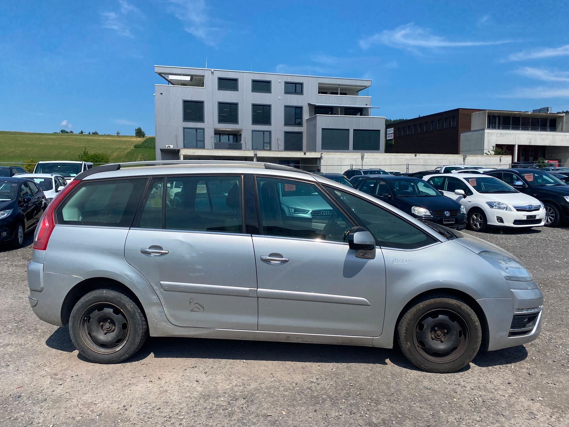CITROEN Grand C4 Picasso 1.6i 16V Attraction-image-4