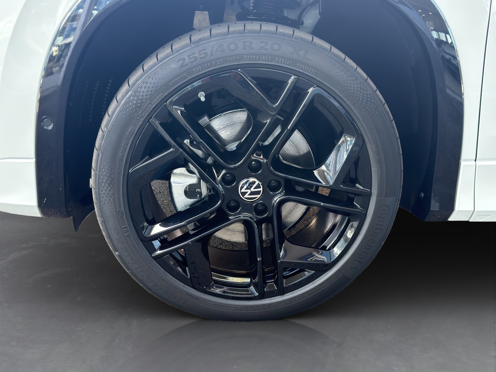 VW Tayron 2.0 TSI R-Line Plus DSG 4Motion-image-8