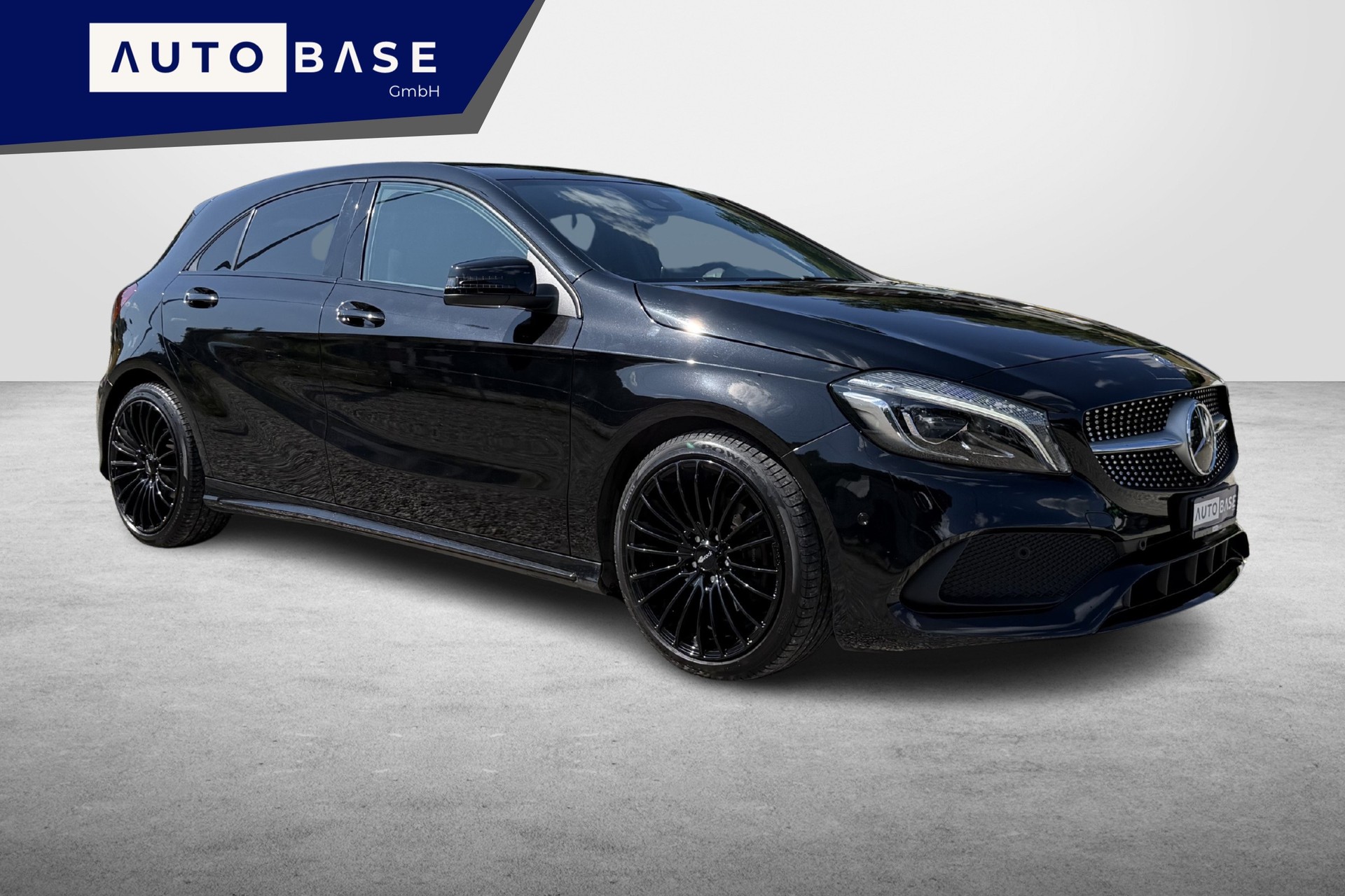 MERCEDES-BENZ A 200 AMG Line 7G-DCT *CH Fahrzeug*-image-6