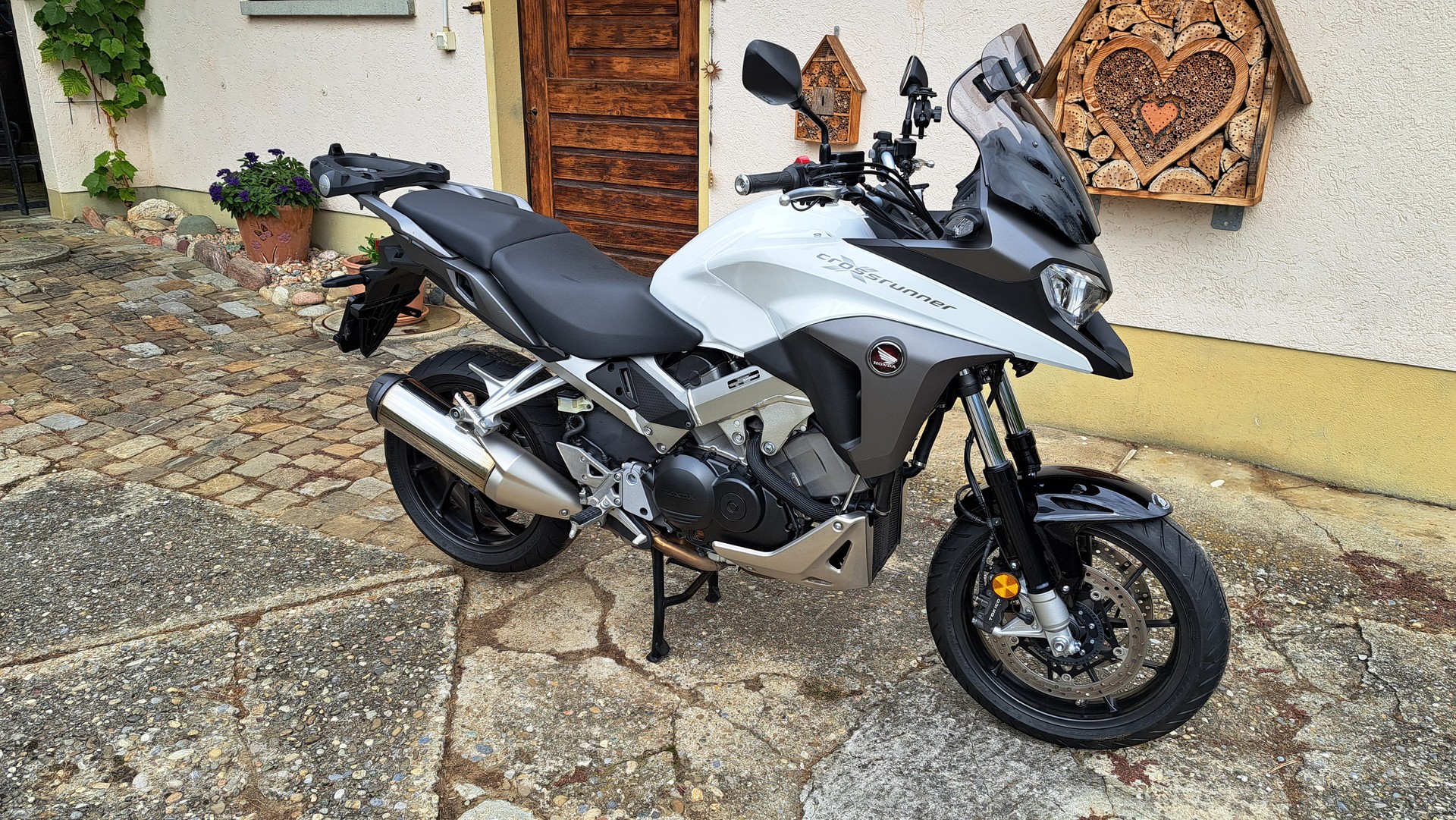 HONDA VFR 800 XA Crossrunner