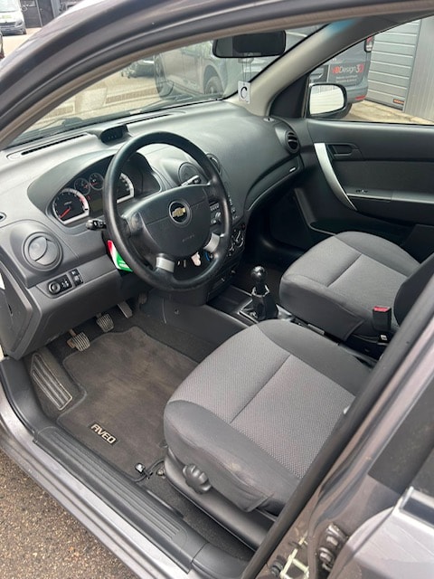 CHEVROLET Aveo 1.2 LS a/c-image-10