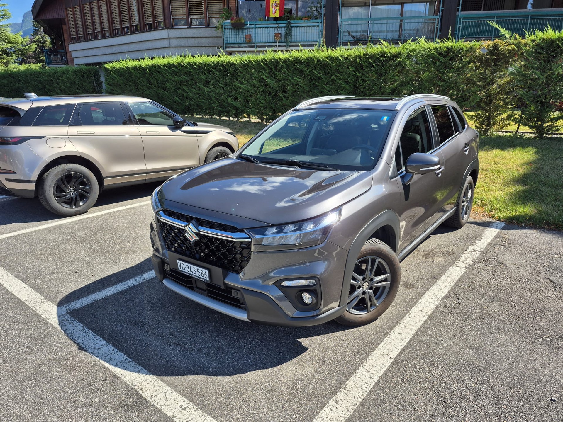 SUZUKI 1.5B Compact+ Hybrid 4x4-image-0