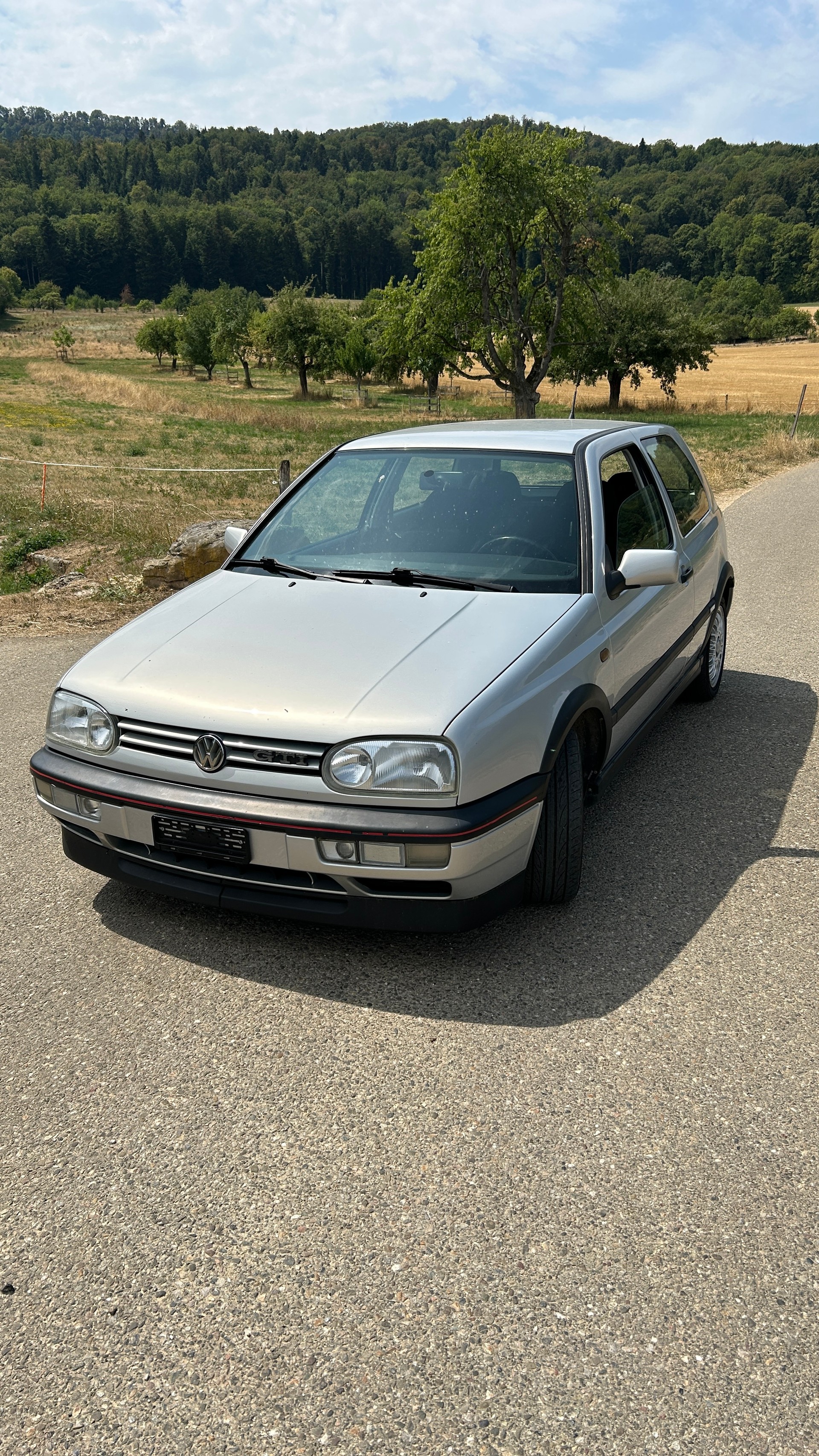 VW 2000 GTI 8S-image-0