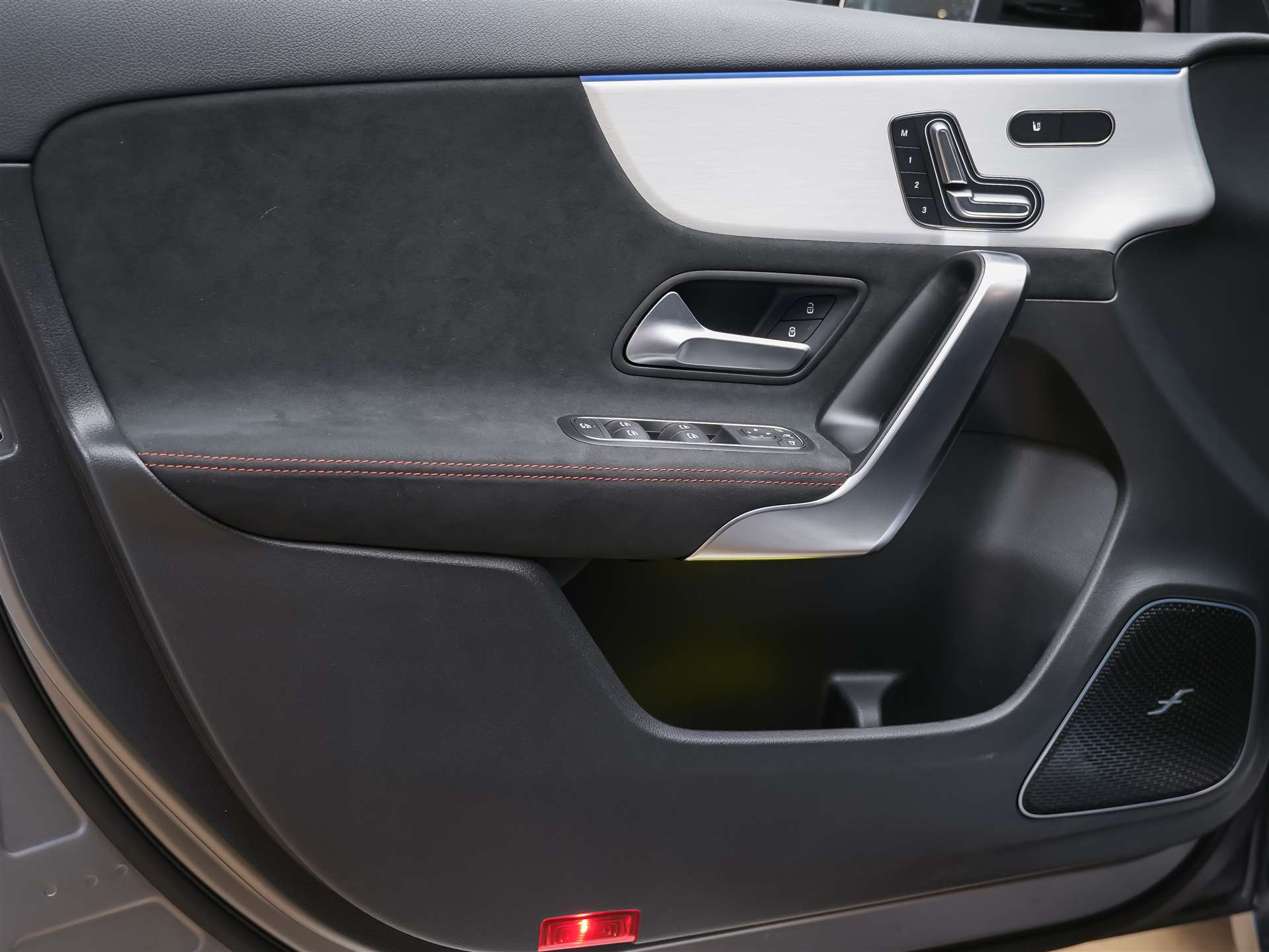 MERCEDES-BENZ A 45 S AMG 4matic+ *Designo Magno* Schalensitze*Aeropaket*-image-21