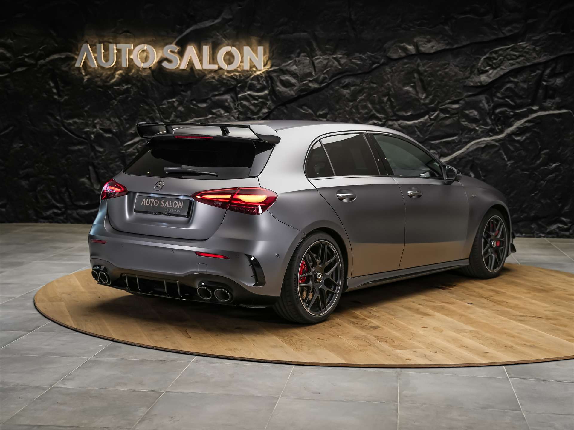 MERCEDES-BENZ A 45 S AMG 4matic+ *Designo Magno* Schalensitze*Aeropaket*-image-4