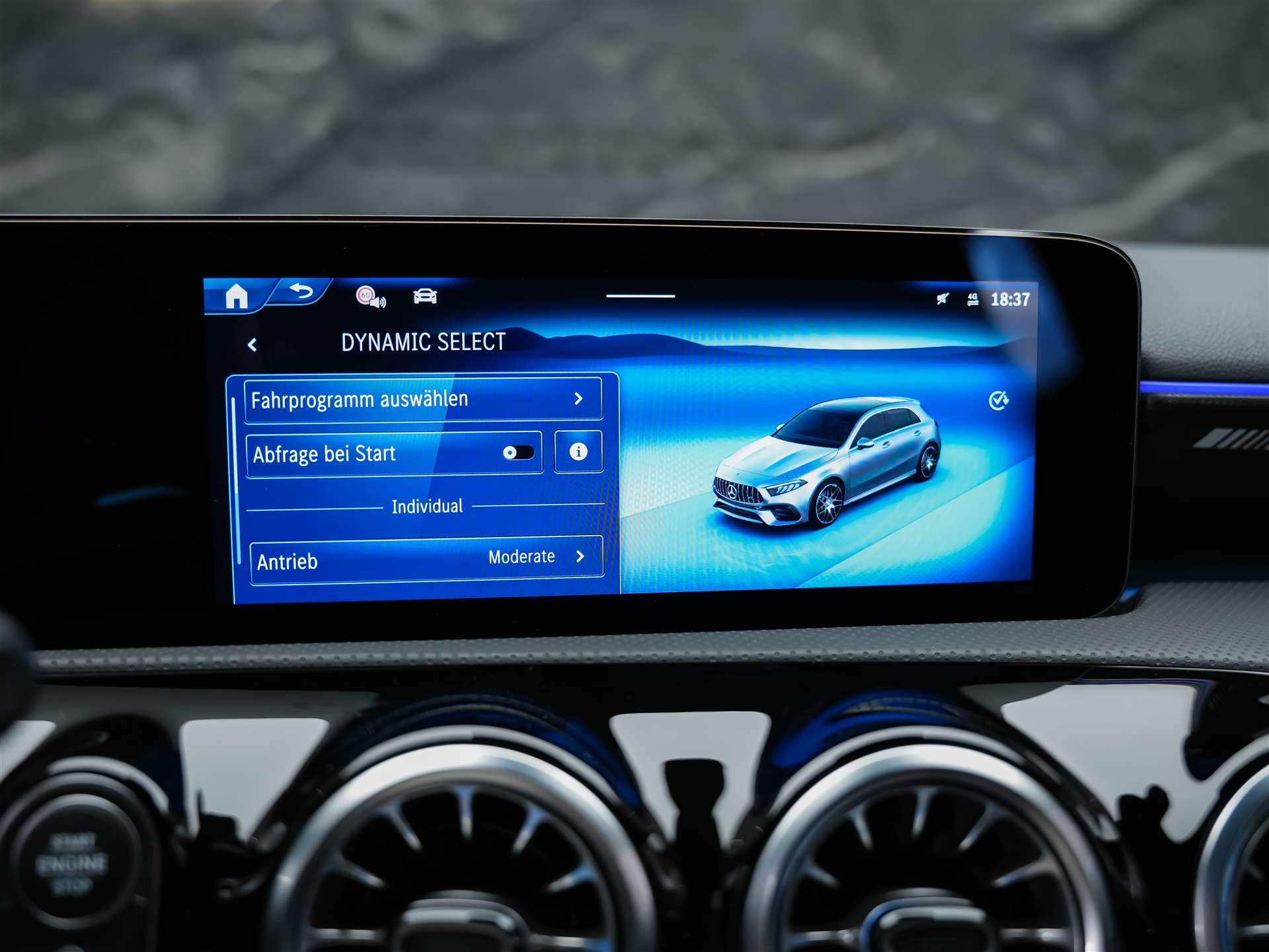 MERCEDES-BENZ A 45 S AMG 4matic+ *Designo Magno* Schalensitze*Aeropaket*-image-38