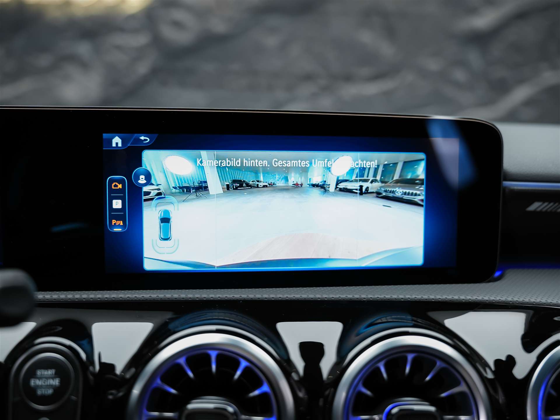 MERCEDES-BENZ A 45 S AMG 4matic+ *Designo Magno* Schalensitze*Aeropaket*-image-40