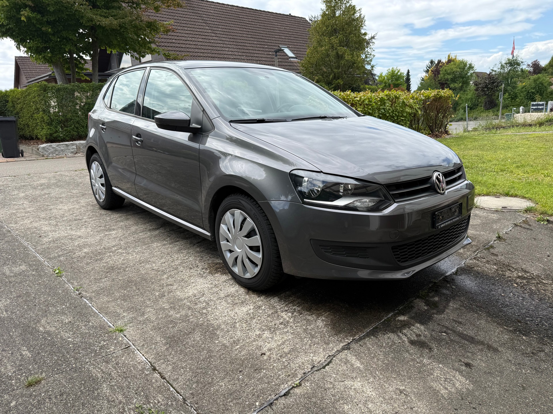 VW 1.6 TDI 90 Trendline DSG-image-1