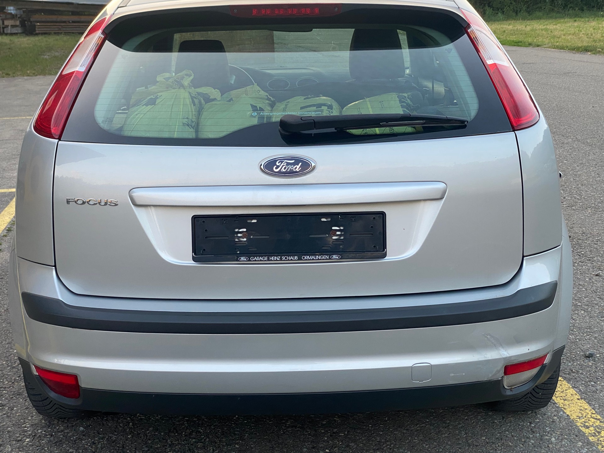FORD Focus 1.6i VCT Carving Frisch ab MFK-image-2