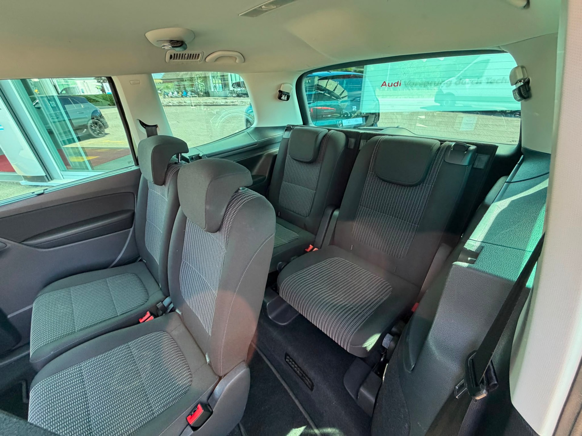SEAT Alhambra 2.0 TDI Style 4Drive-image-24