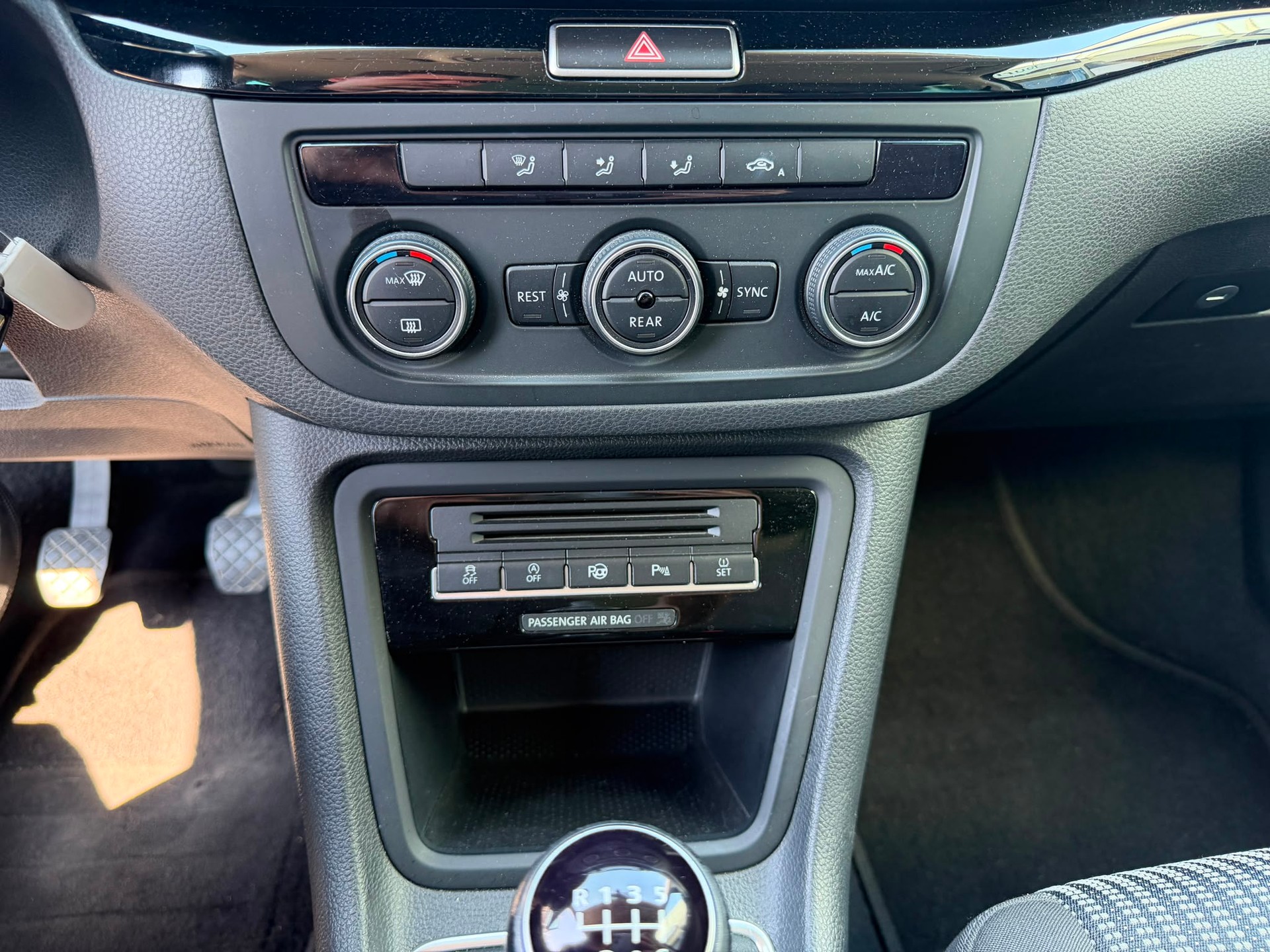 SEAT Alhambra 2.0 TDI Style 4Drive-image-19