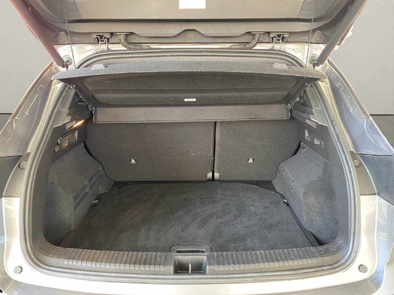 RENAULT Austral 1.2 E-Tech techno Voll-Hybrid 200PS-image-7