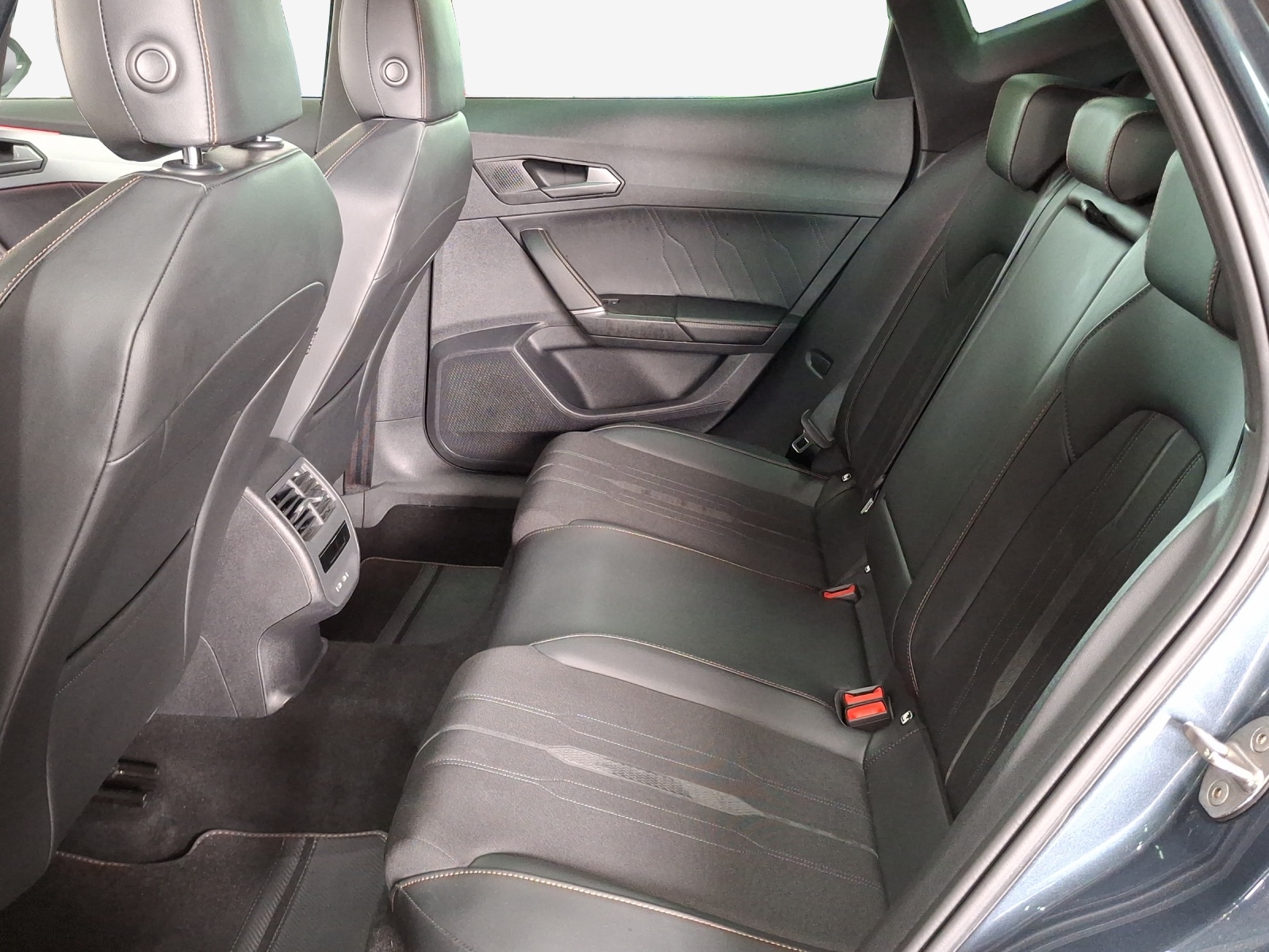 CUPRA Formentor 2.0TSI 4Drive Inicio DSG-image-11