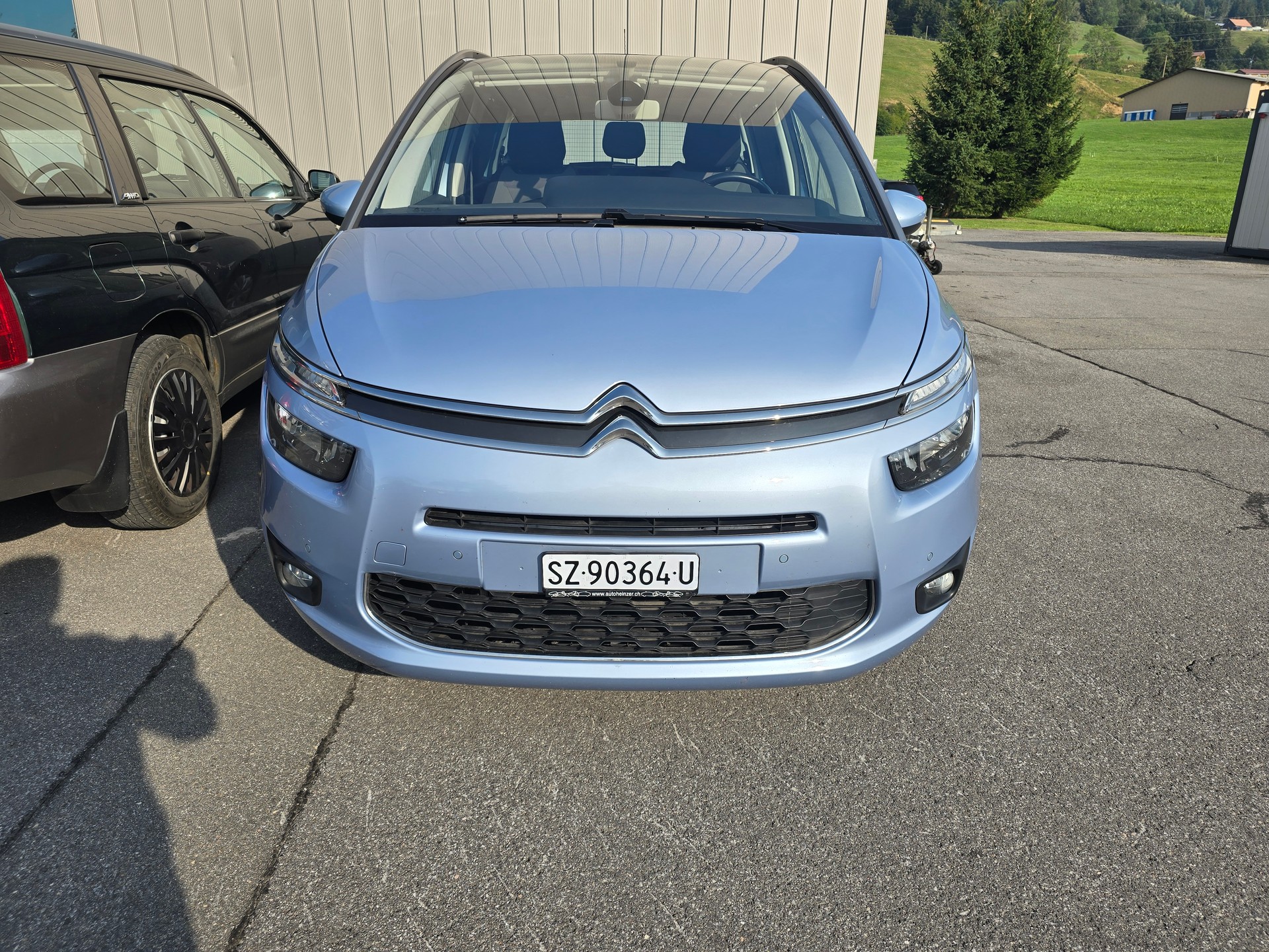 CITROEN Grand C4 Picasso 1.6 e-HDi Séduction EGS6-image-0