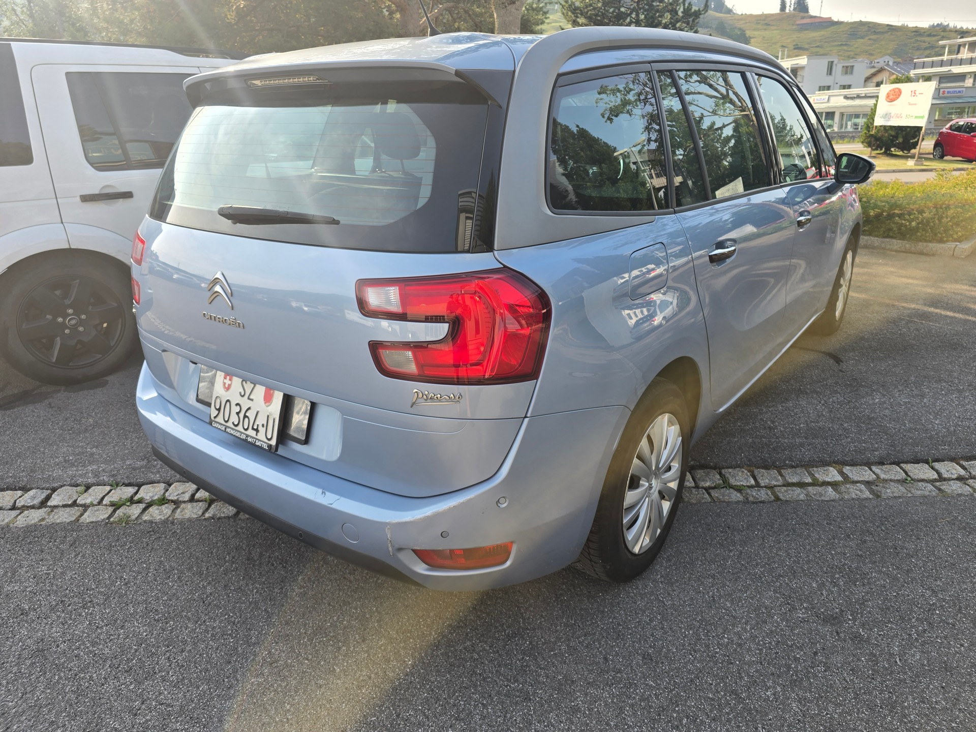 CITROEN Grand C4 Picasso 1.6 e-HDi Séduction EGS6-image-5