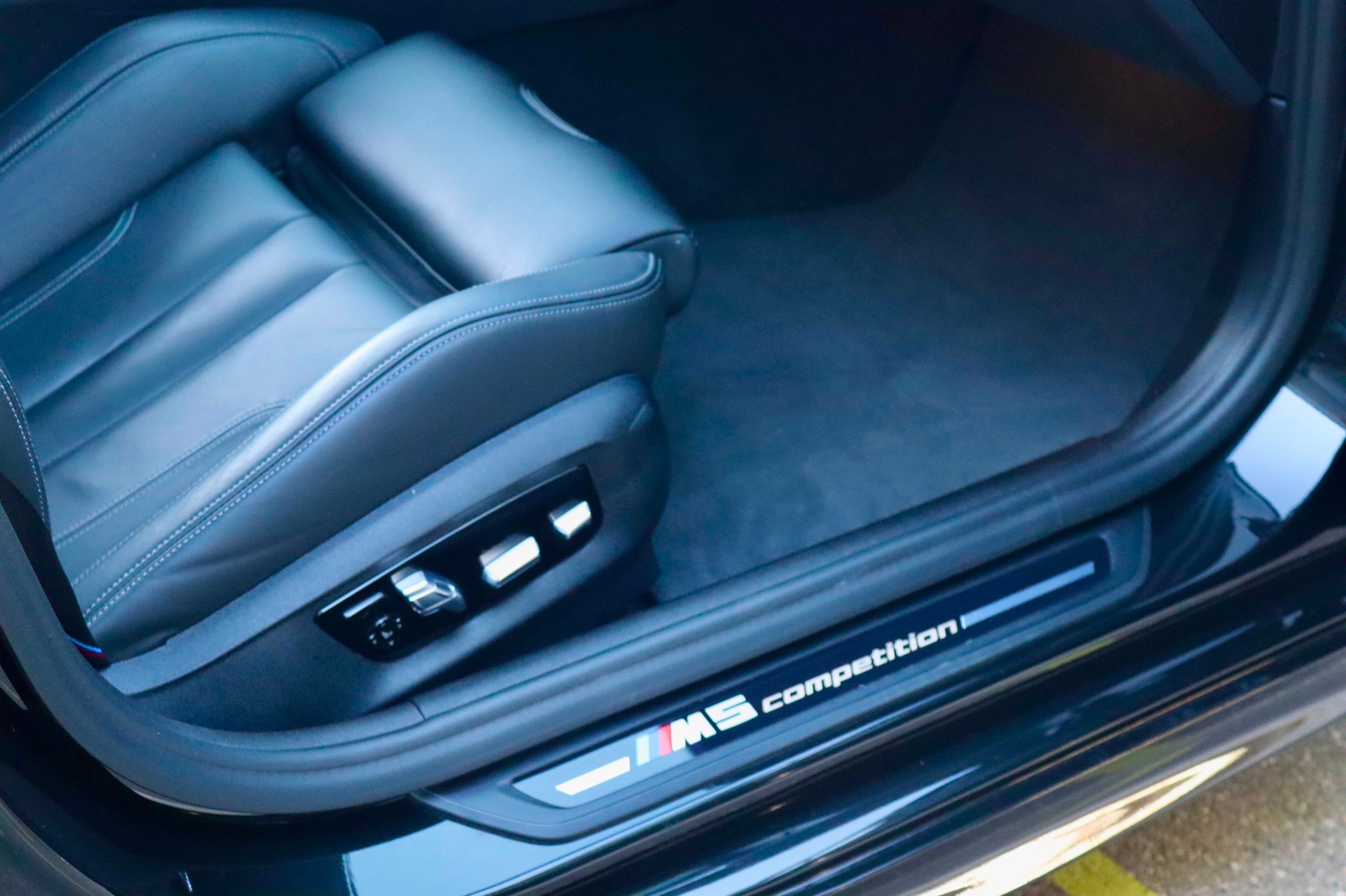 BMW M5 xDrive Competition Drivelogic-image-13