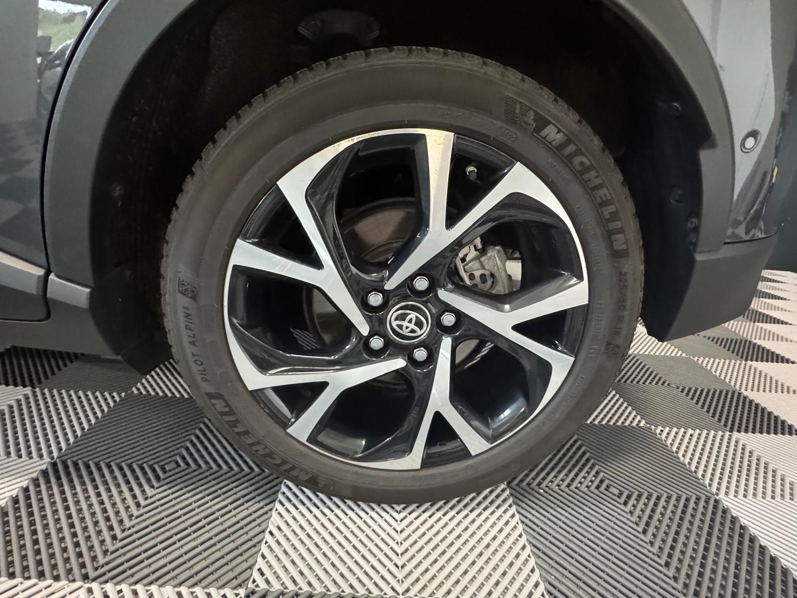 TOYOTA C-HR 1.8 HSD CVT Trend *Pack Trend Plus-image-29