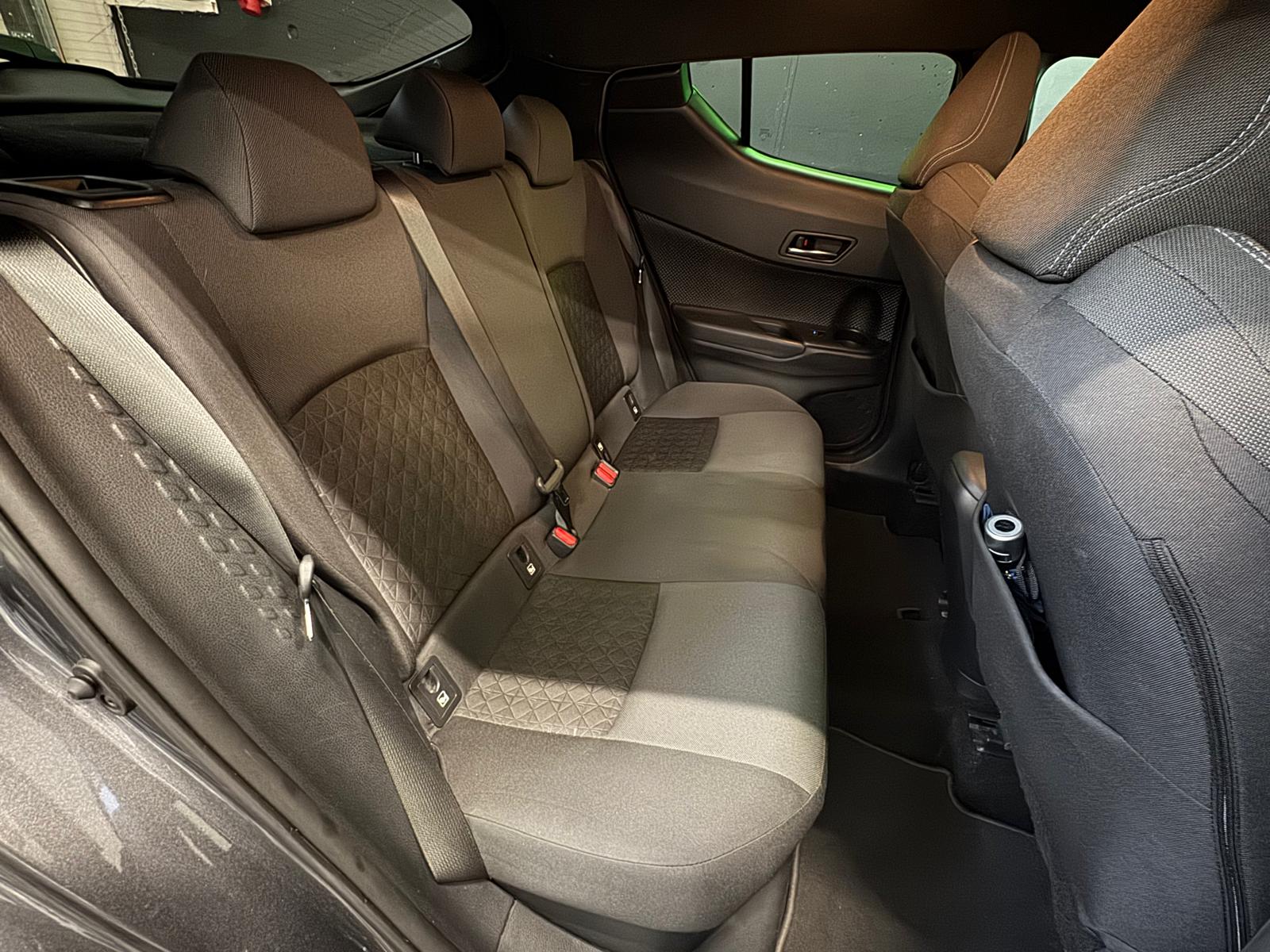 TOYOTA C-HR 1.8 HSD CVT Trend *Pack Trend Plus-image-12