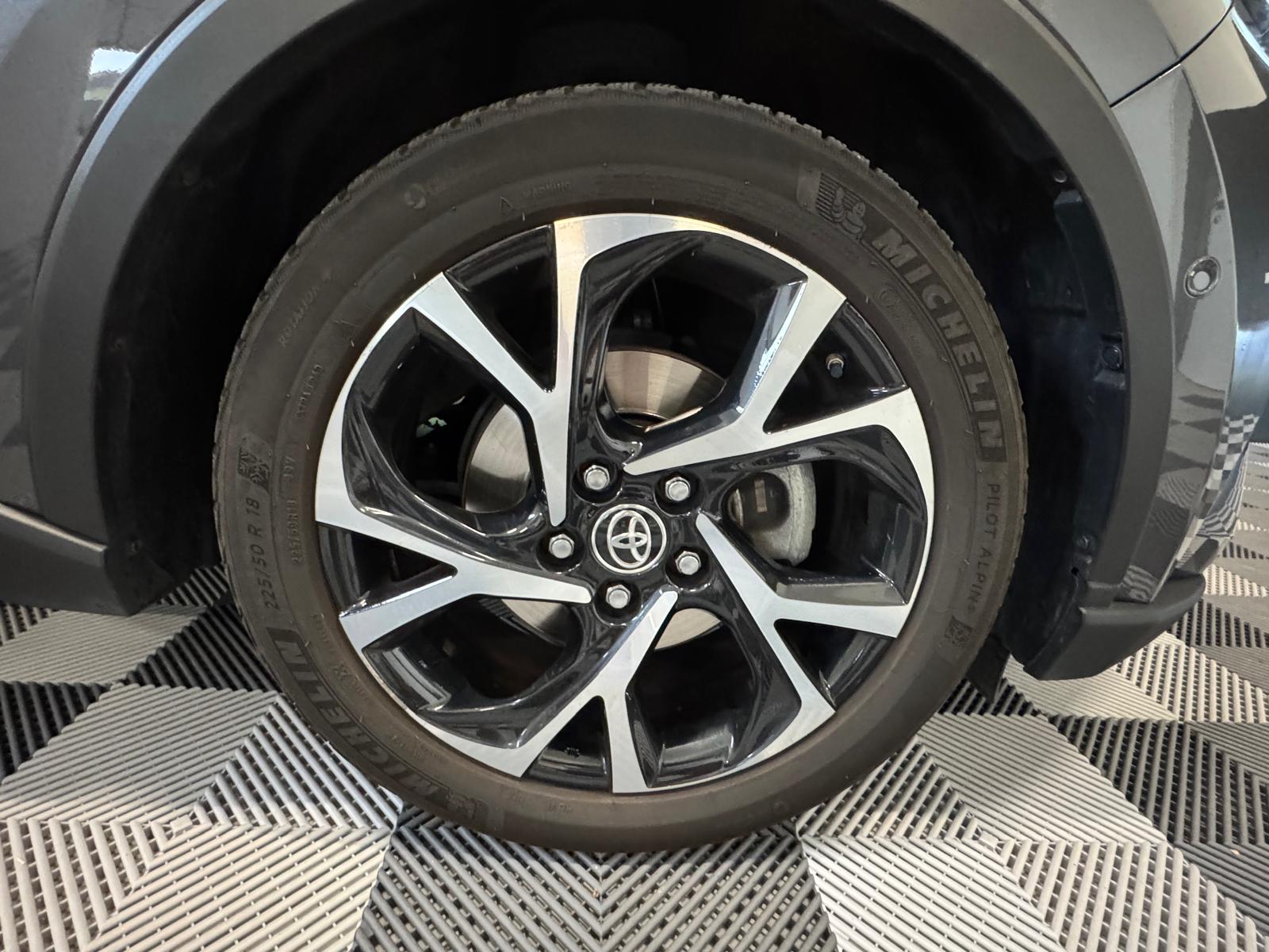 TOYOTA C-HR 1.8 HSD CVT Trend *Pack Trend Plus-image-27