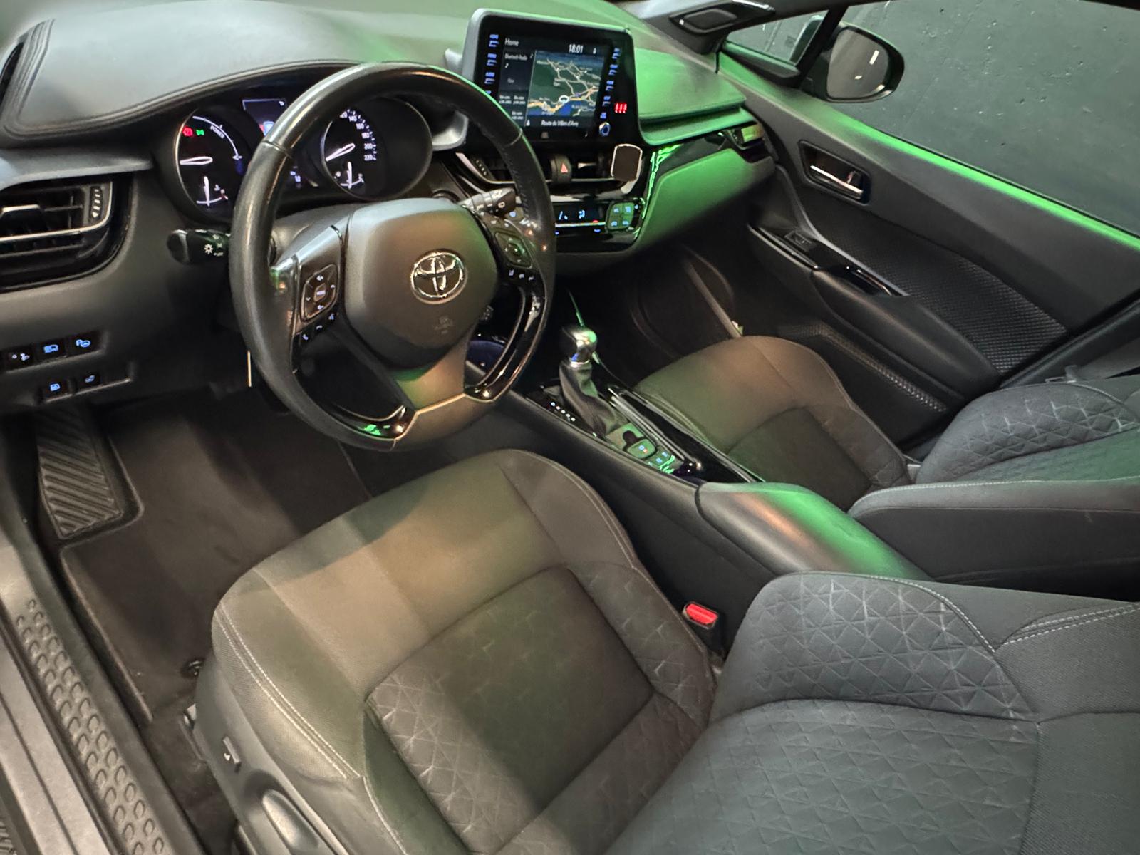 TOYOTA C-HR 1.8 HSD CVT Trend *Pack Trend Plus-image-1
