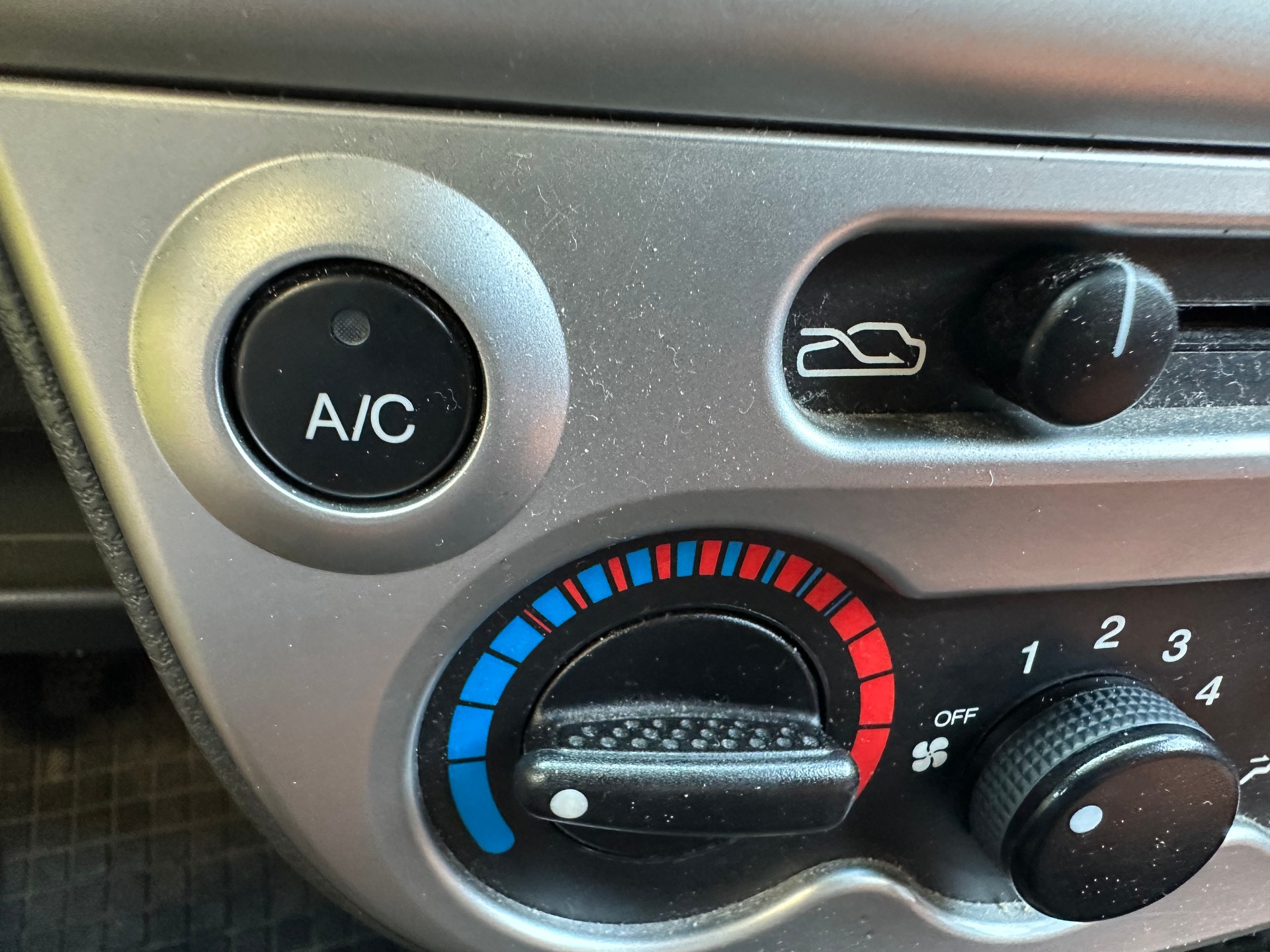CHEVROLET Matiz 1000 SE-image-9
