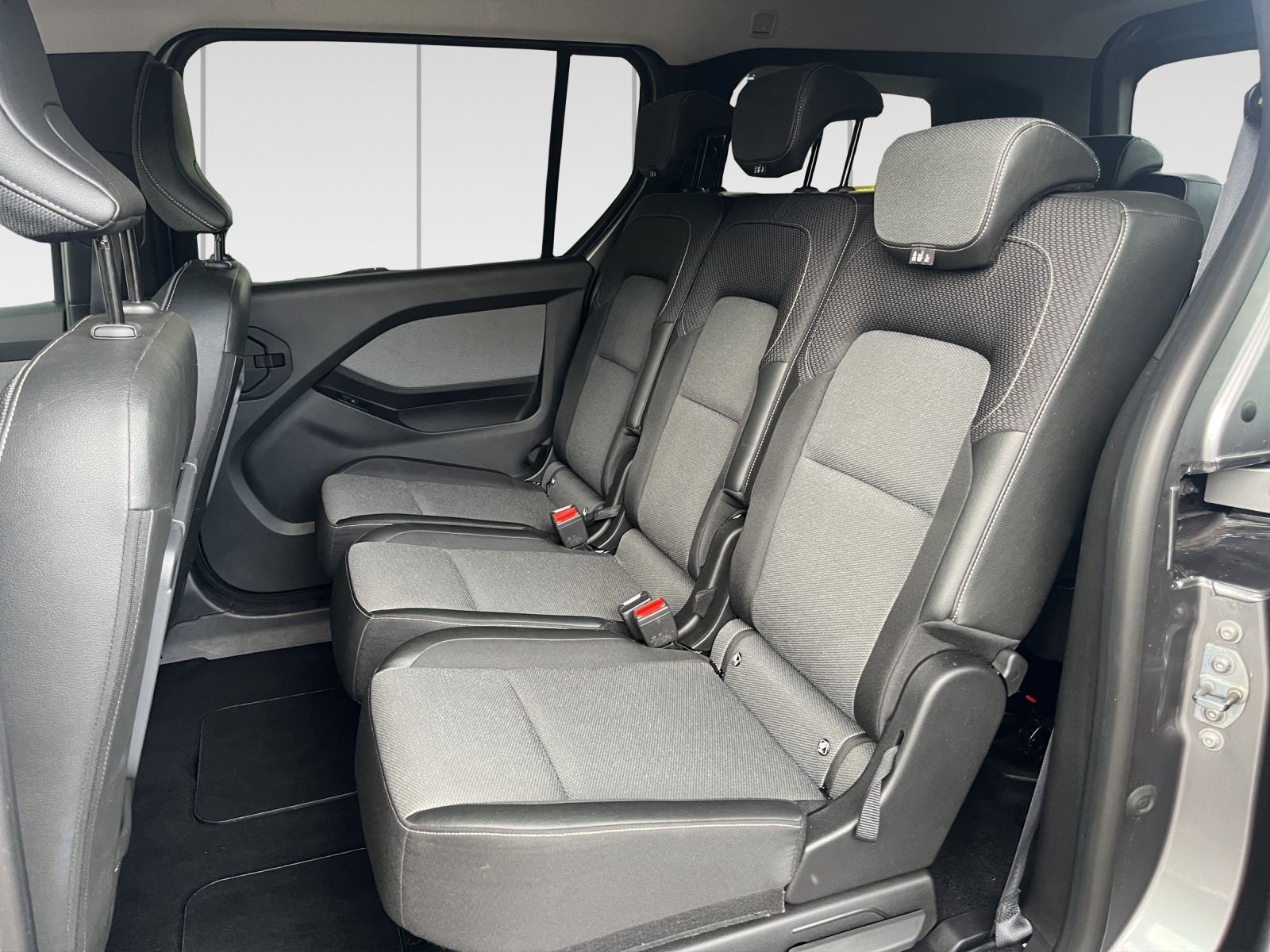 RENAULT Kangoo 1.3 TCe 130 PF Techno EDC-image-7