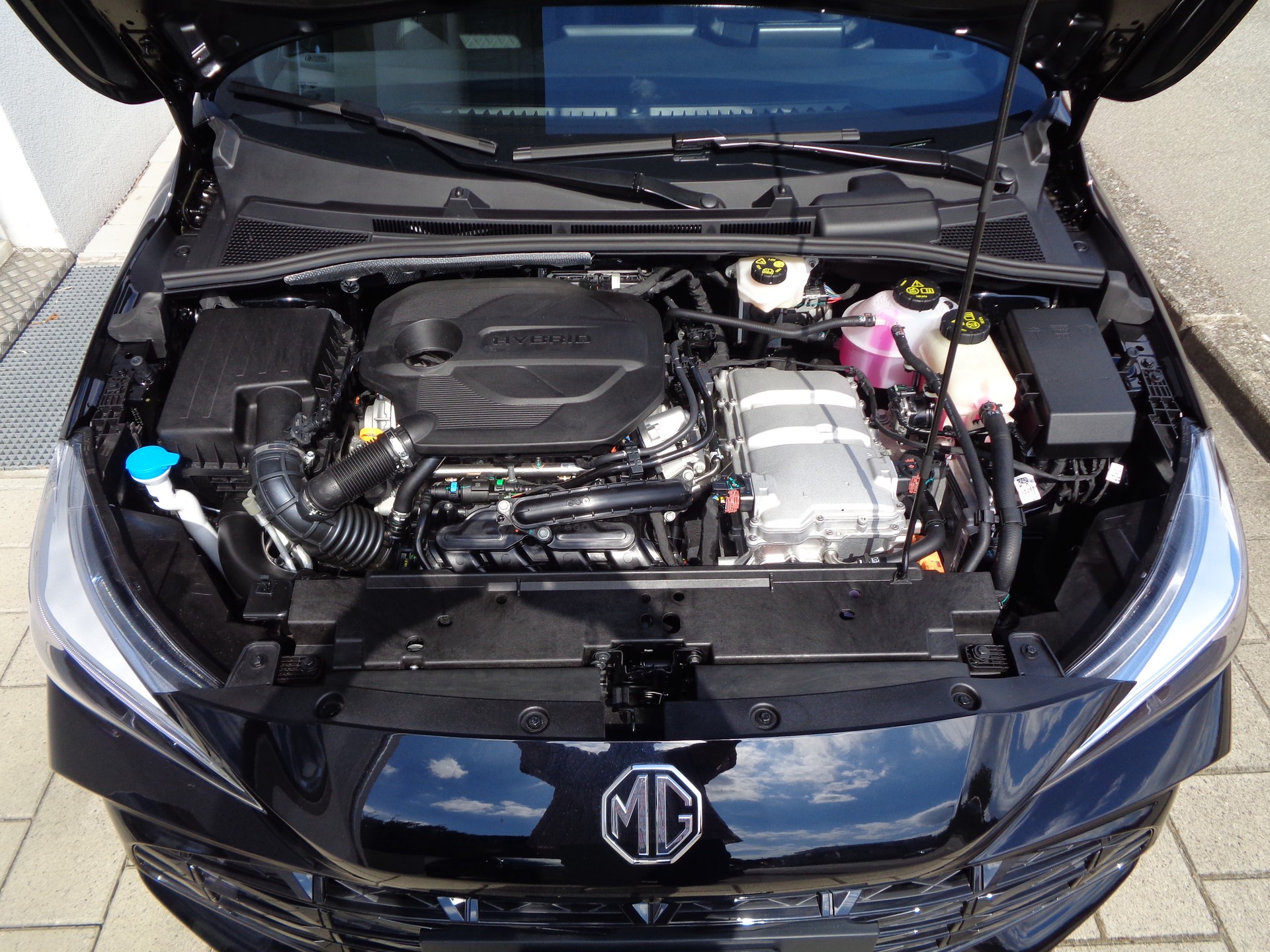 MG 3 1.5 Hybrid Luxury Aut.-image-21