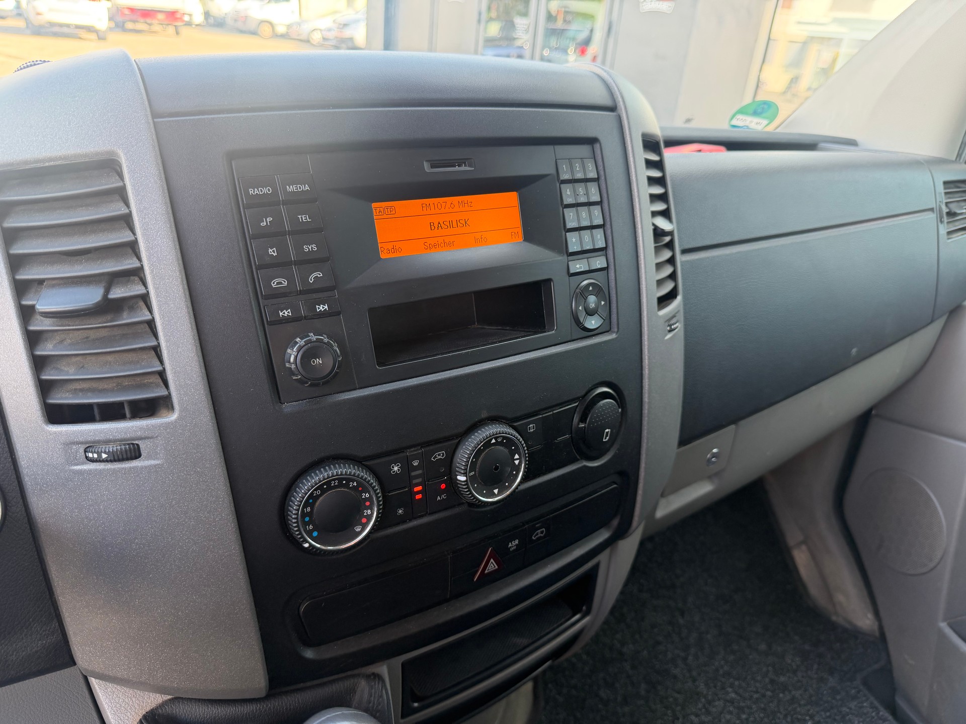 MERCEDES-BENZ Sprinter 316 CDI Doppelkabine-image-13