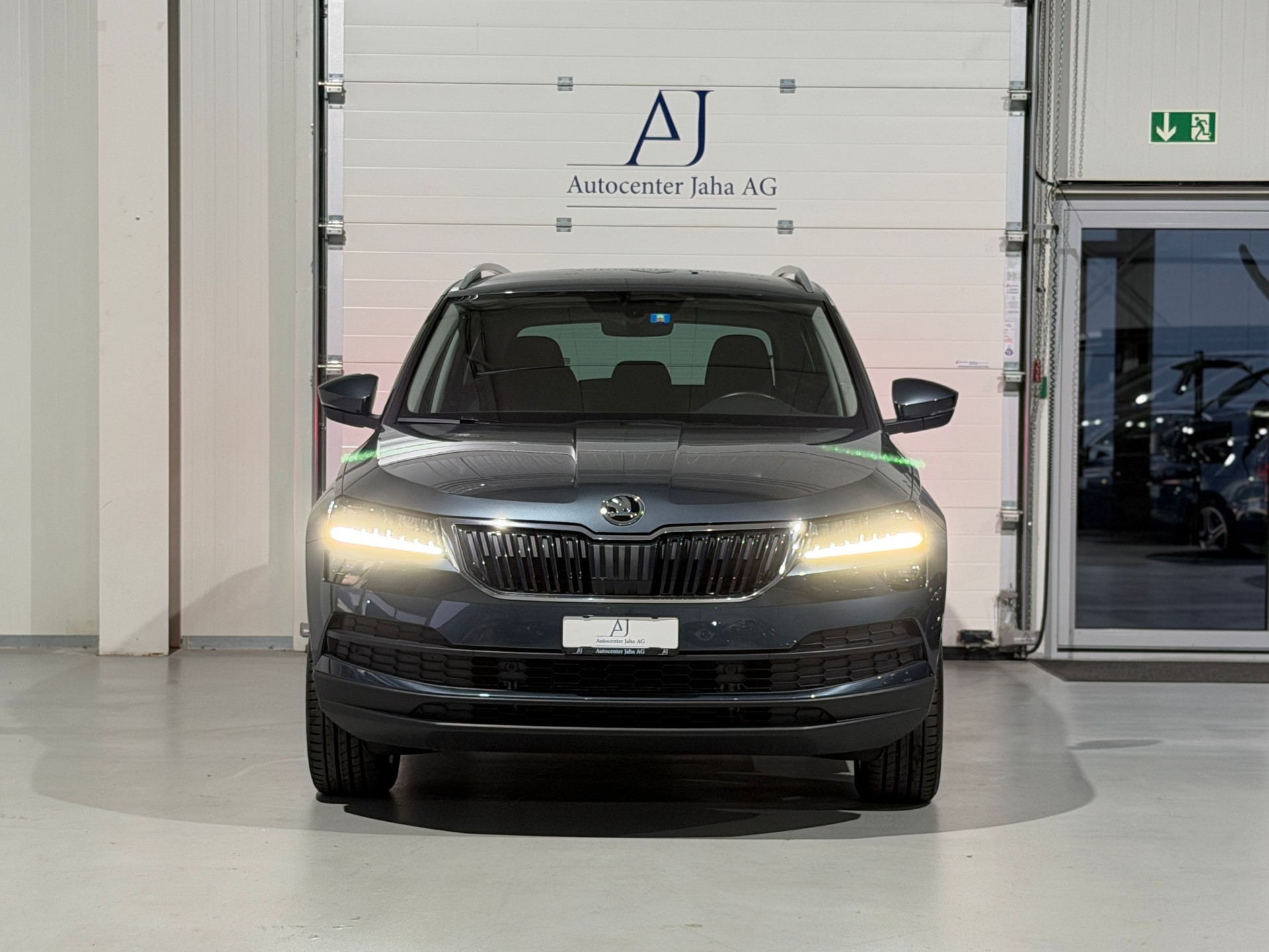 SKODA Karoq 1.5 TSI Style DSG AHK 1.5T-image-3