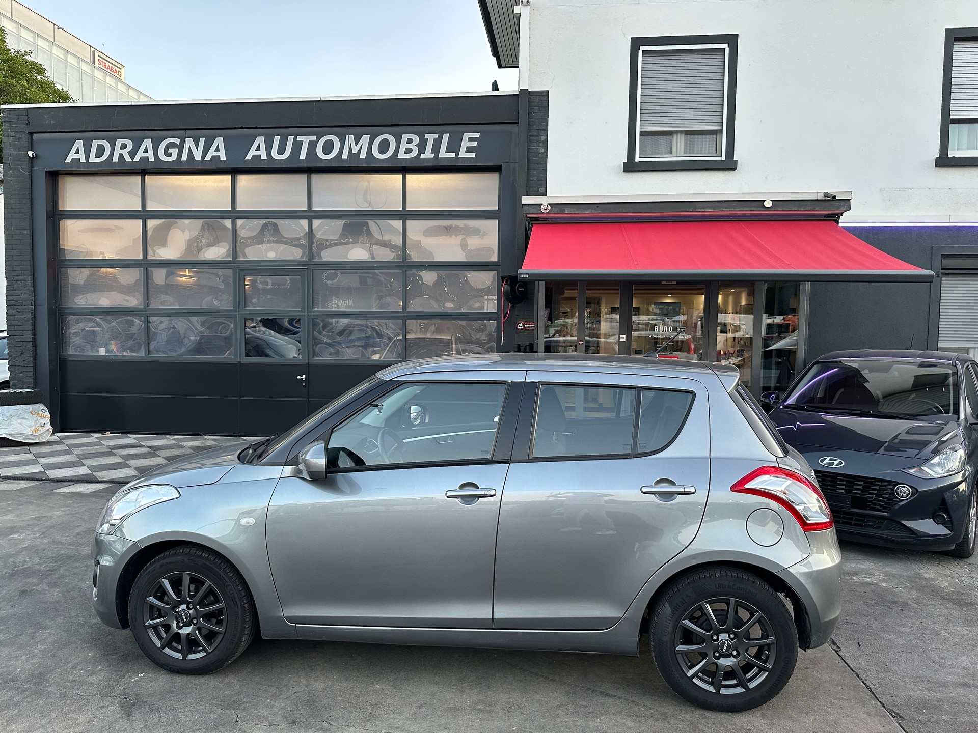 SUZUKI Swift 1.2i 16V Compact Top Automatic-image-7