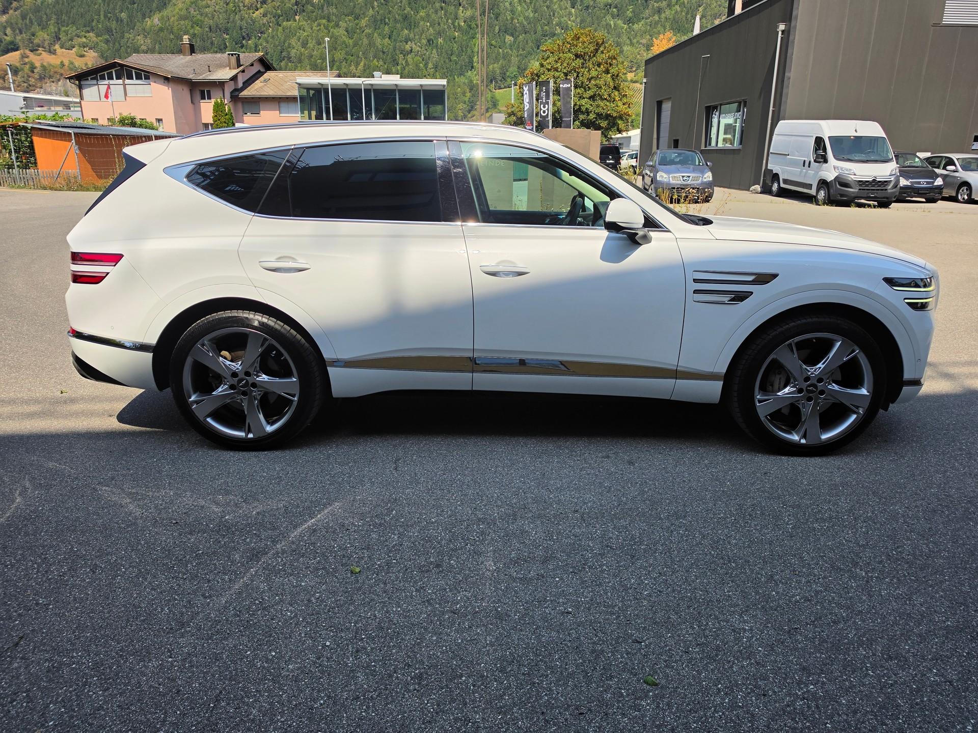 GENESIS GV80 3.0 CRDI Luxus AT8 AWD-image-5