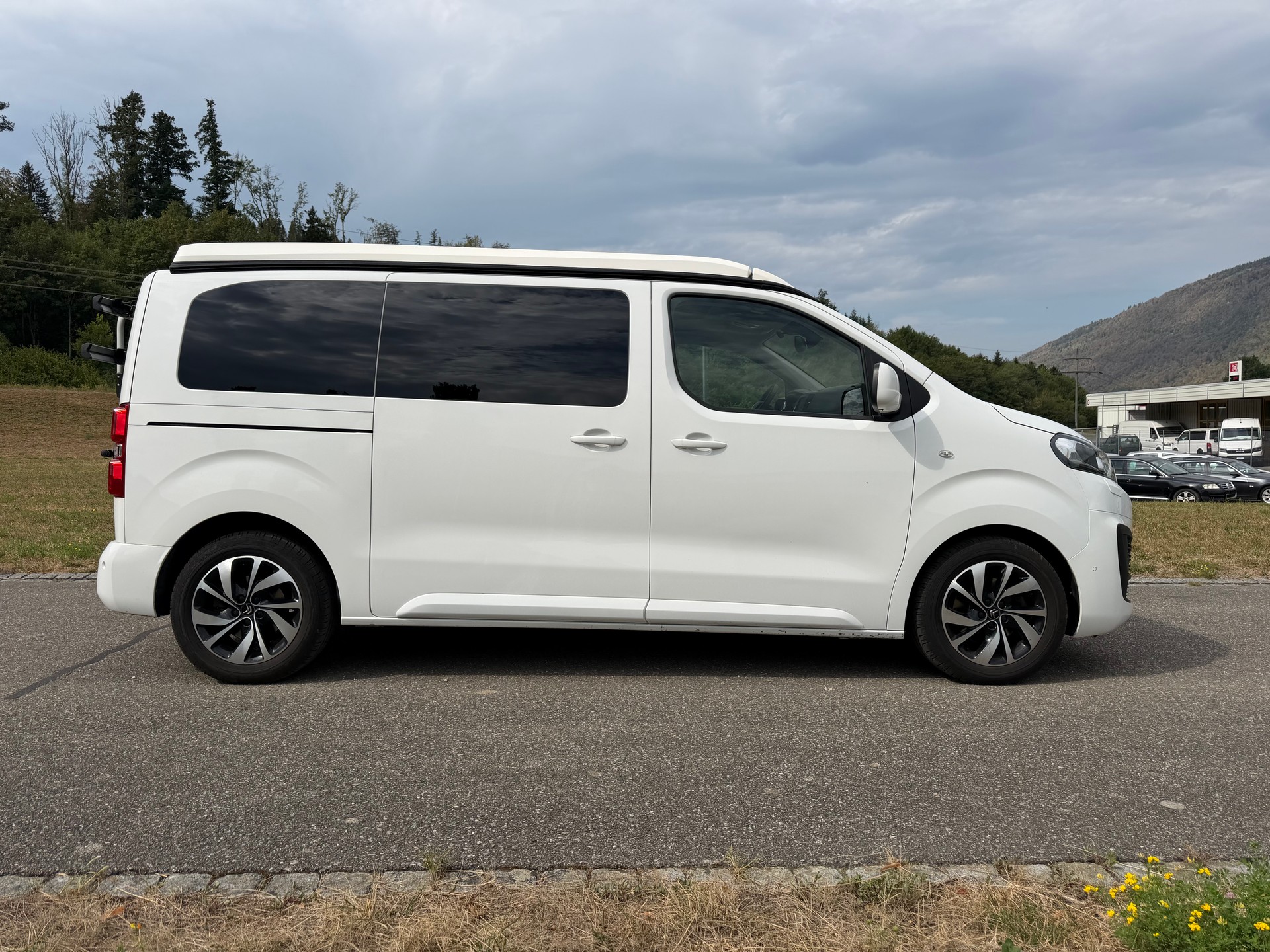 CITROEN PÖSSEL VANSTER !! CAMPER MIT AUF STELLDACH. GUTER ZUSTAND. 150 PS. VIEL ZUBEHÖR-image-28