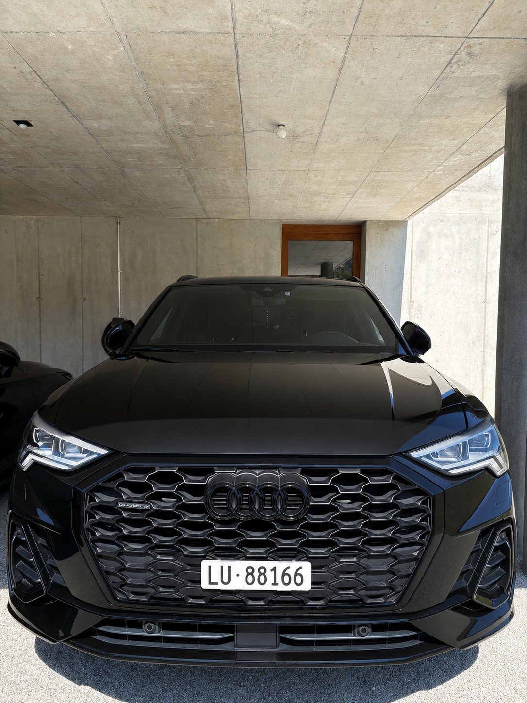 AUDI 2.0 35 TDI S line quattro S-Tronic-image-0