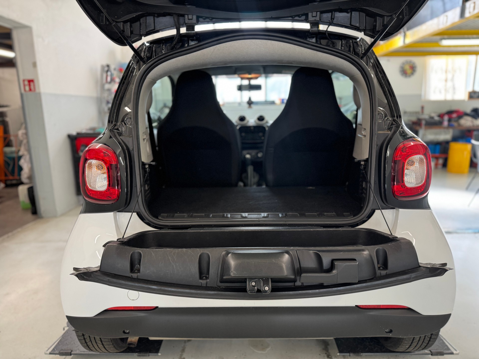SMART fortwo-image-6