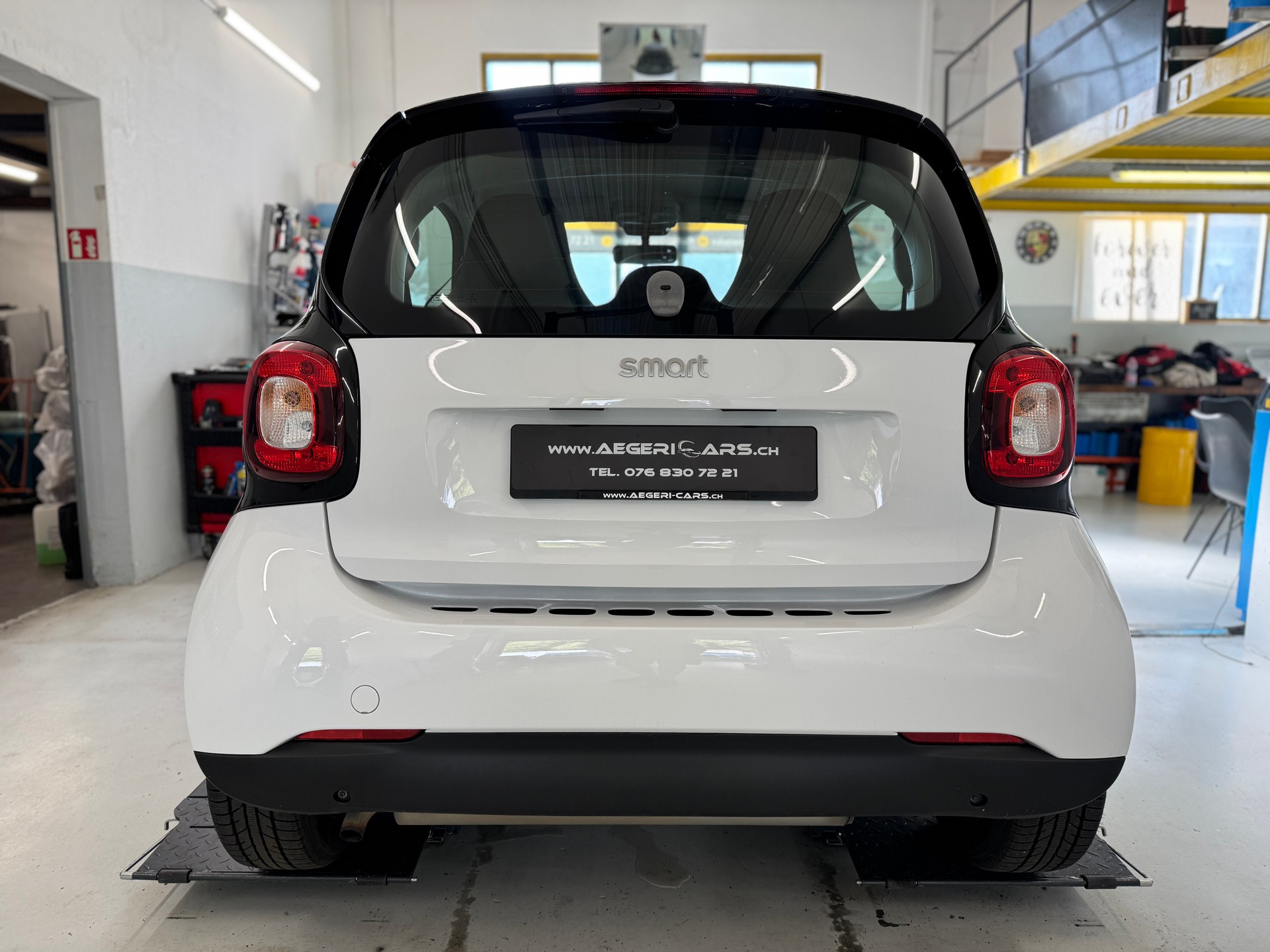 SMART fortwo-image-4