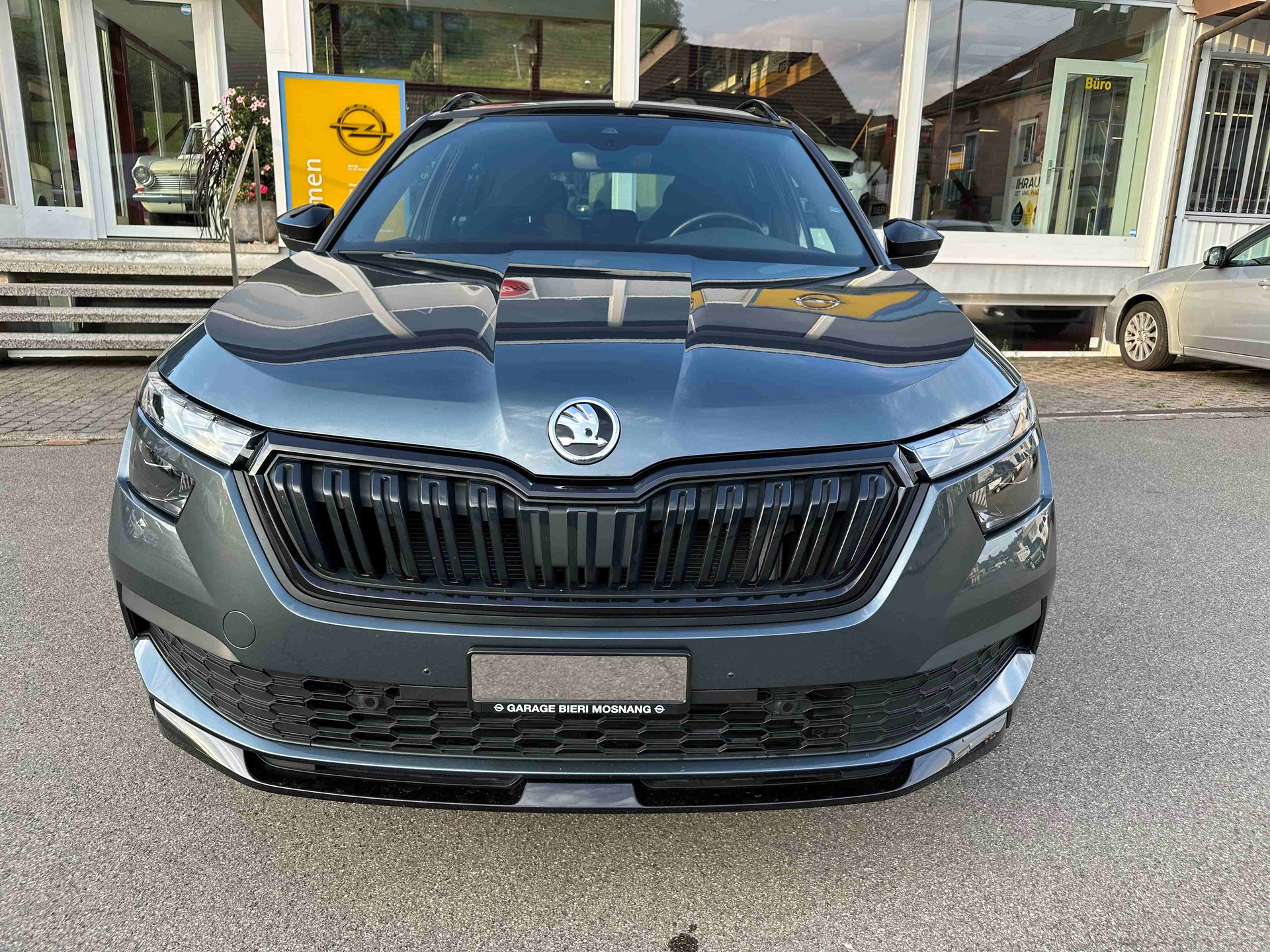 SKODA Kamiq 1.0 TSI Monte Carlo DSG-image-0