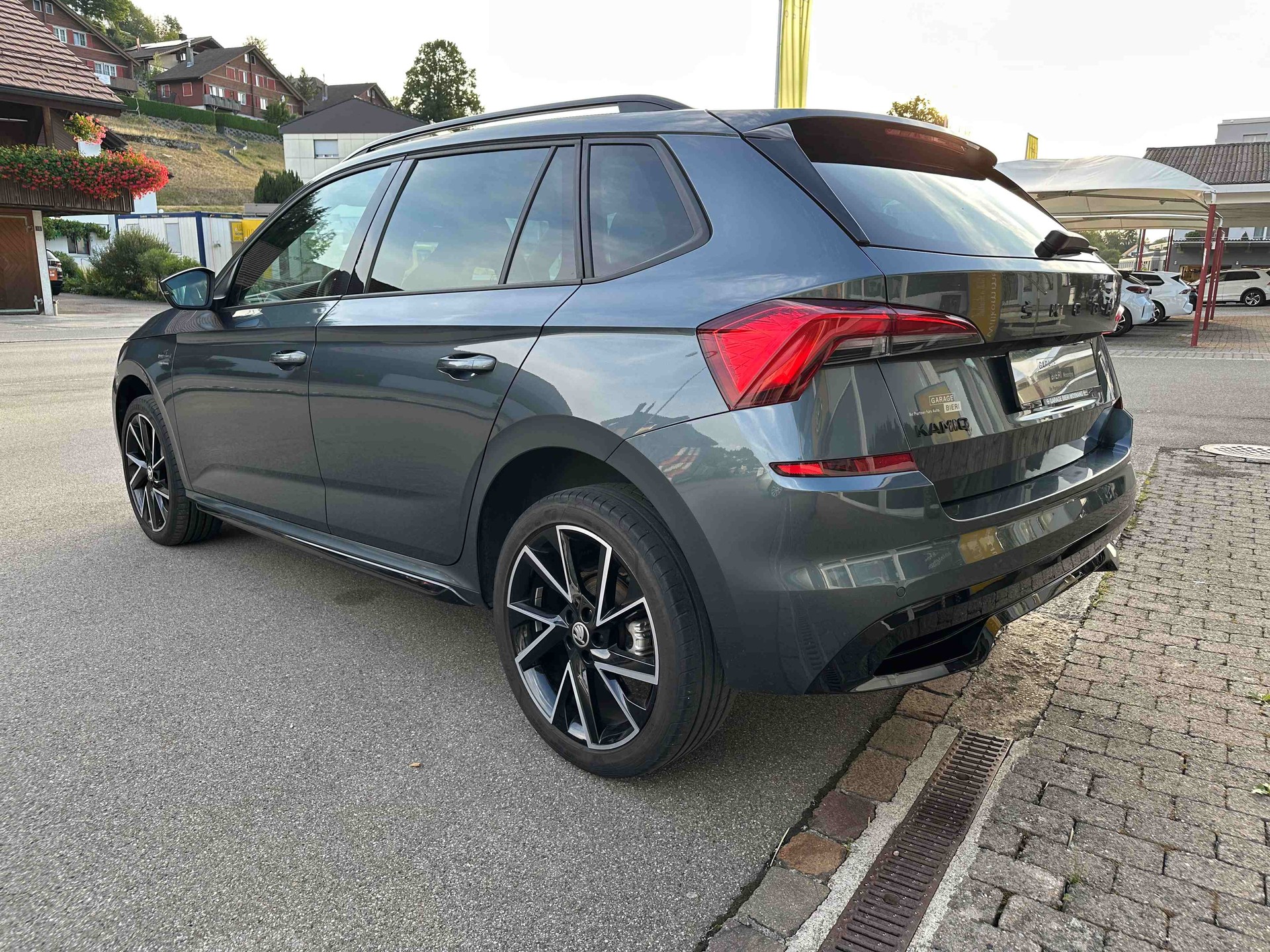 SKODA Kamiq 1.0 TSI Monte Carlo DSG-image-4