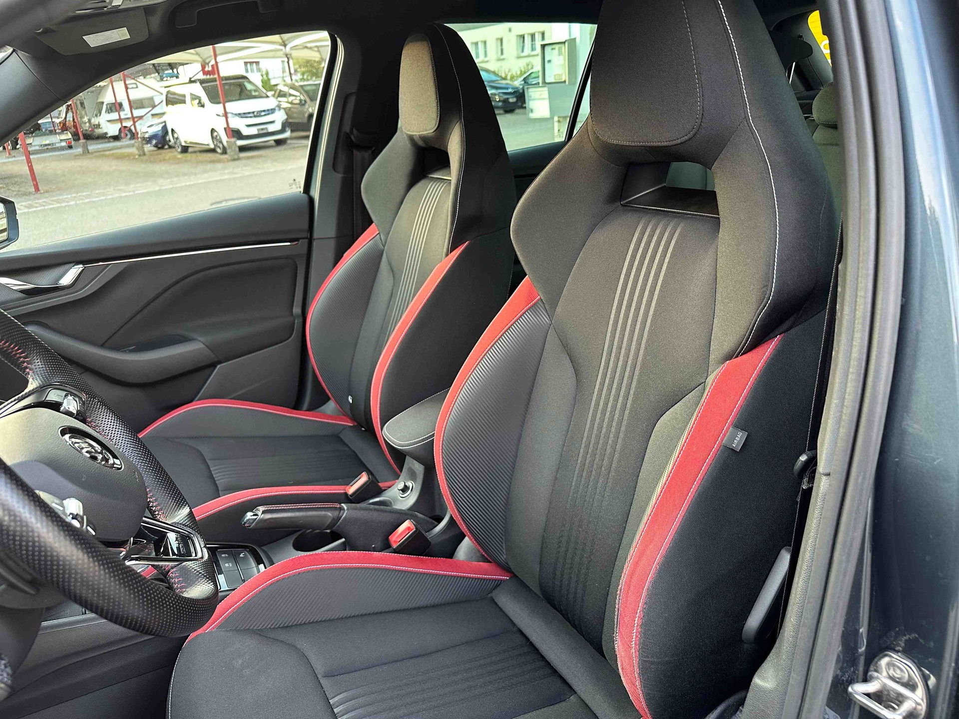 SKODA Kamiq 1.0 TSI Monte Carlo DSG-image-16