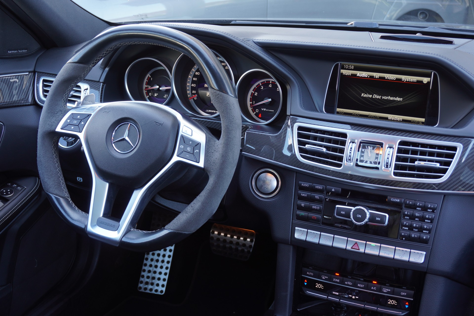 MERCEDES-BENZ E 63 AMG S 4Matic Speedshift-image-10