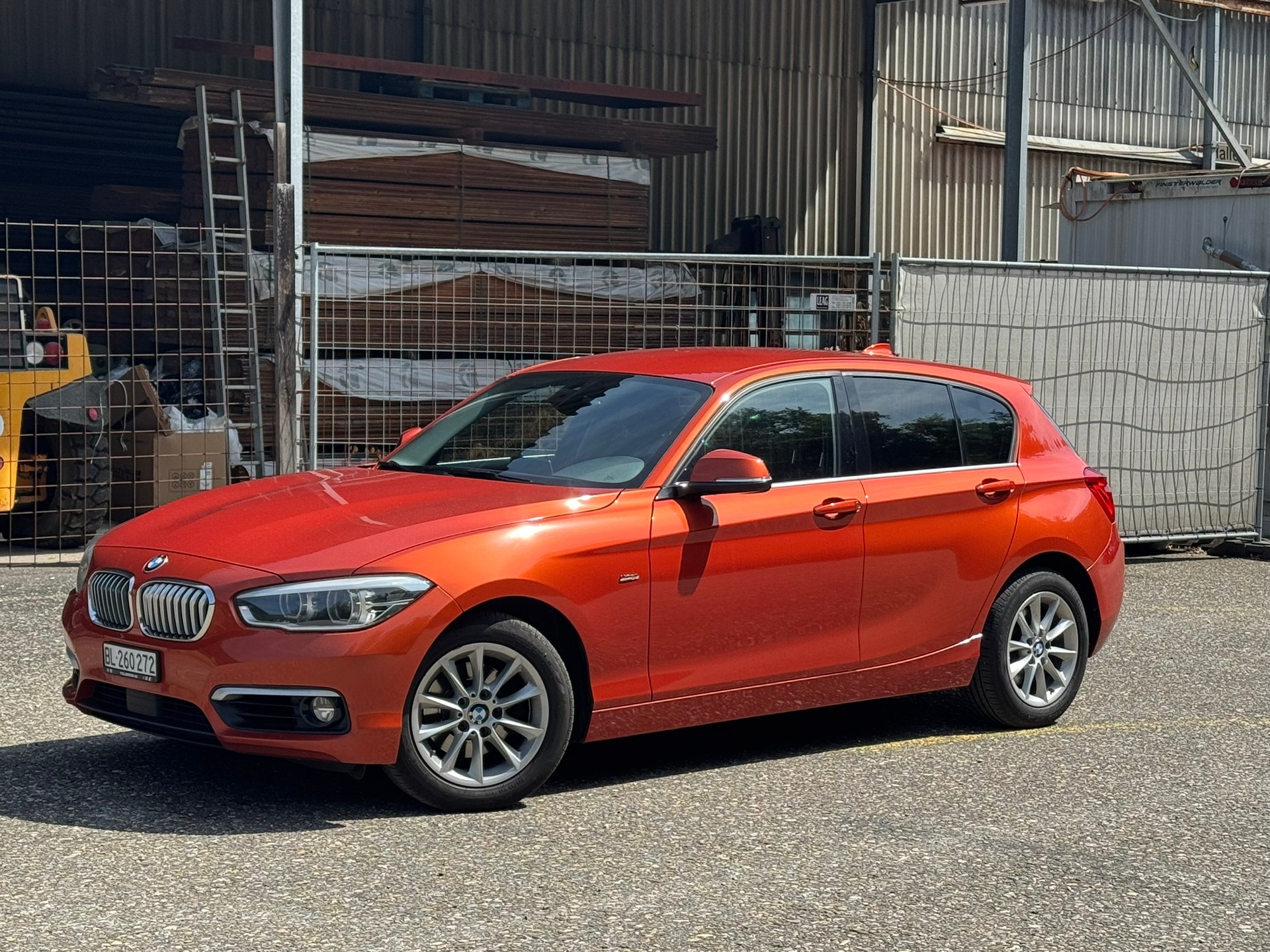 BMW 120d xDrive-image-0